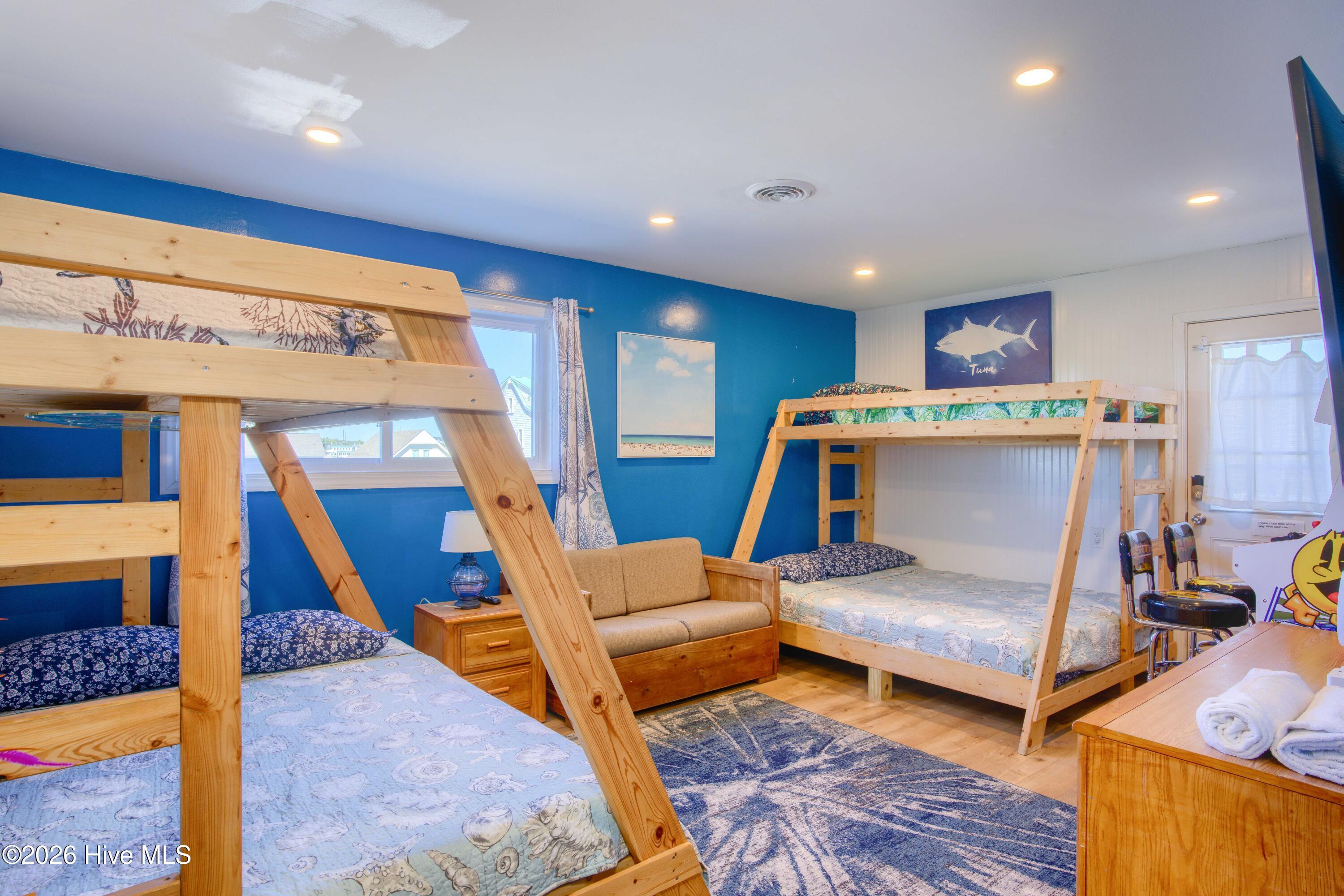 1601 New River Inlet Road