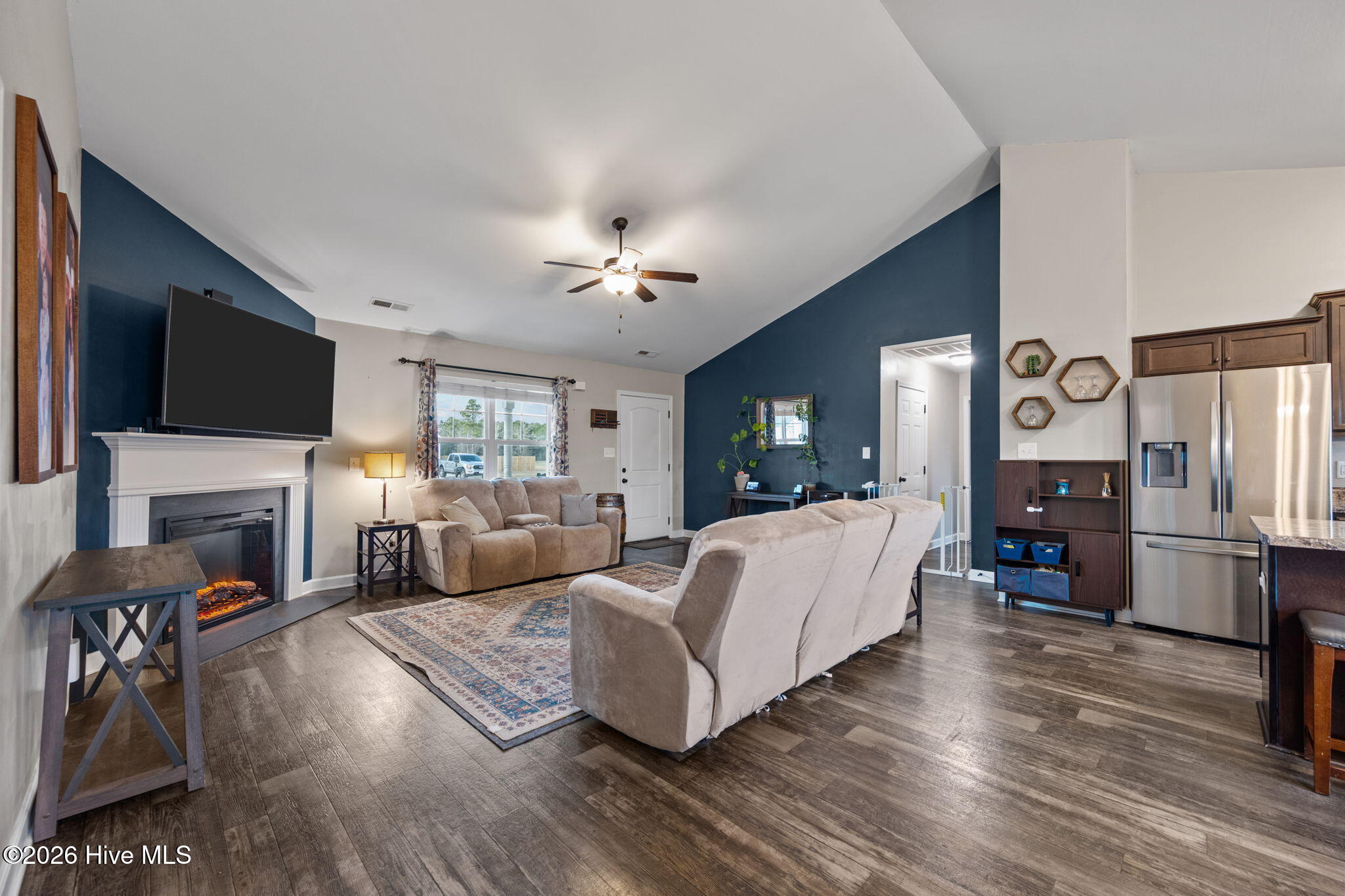 116 Easton Drive