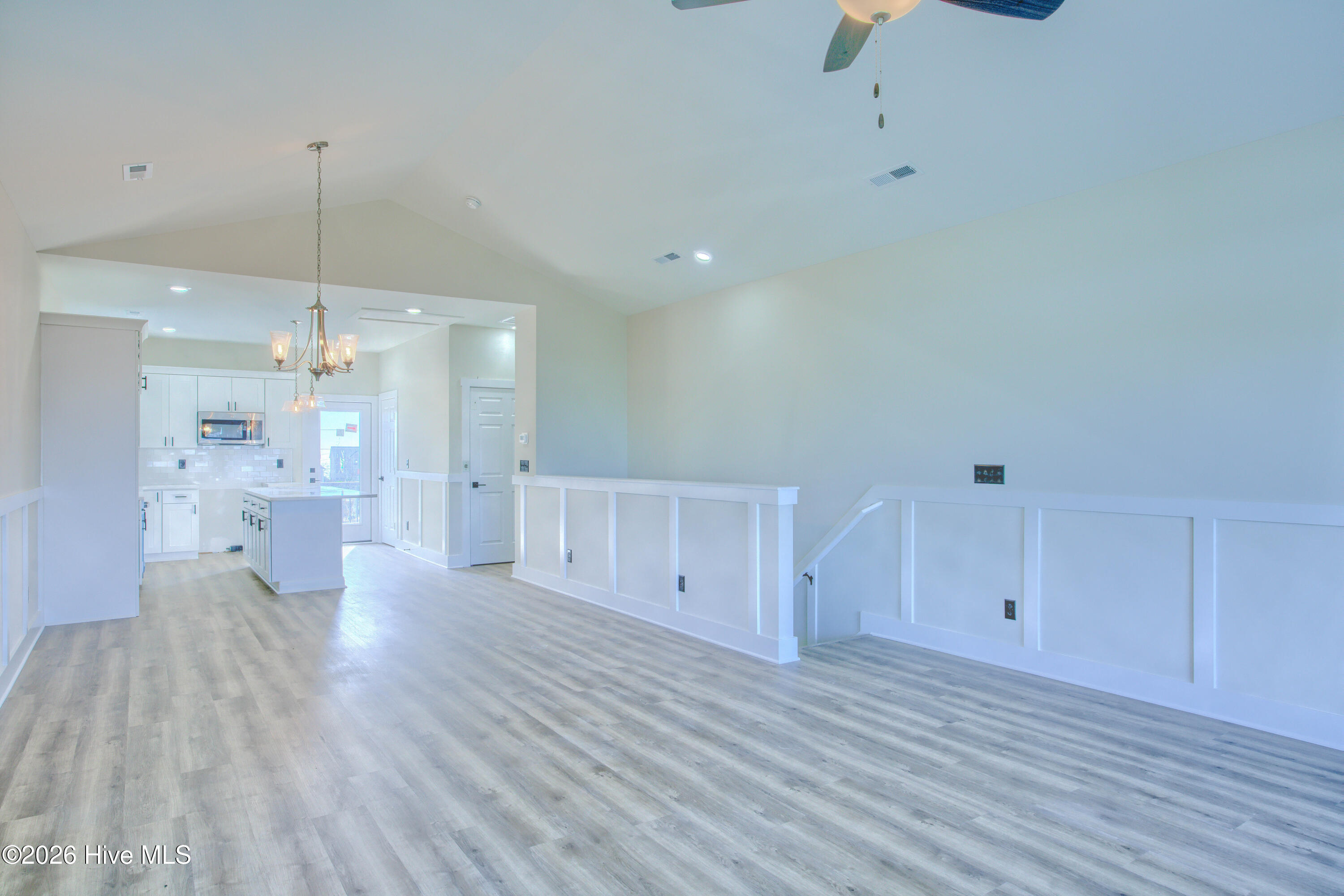 717 N New River Drive B