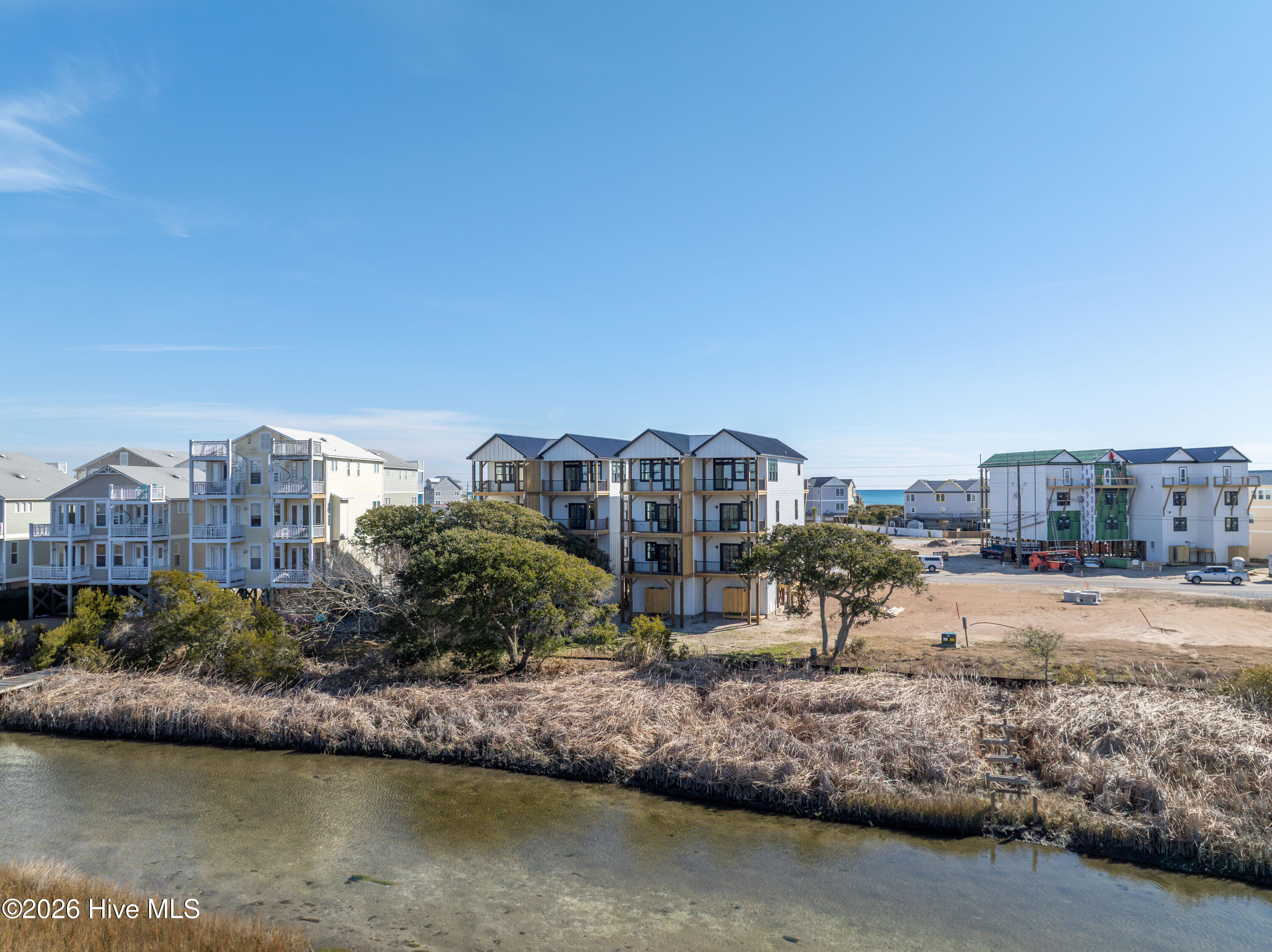 717 N New River Drive B