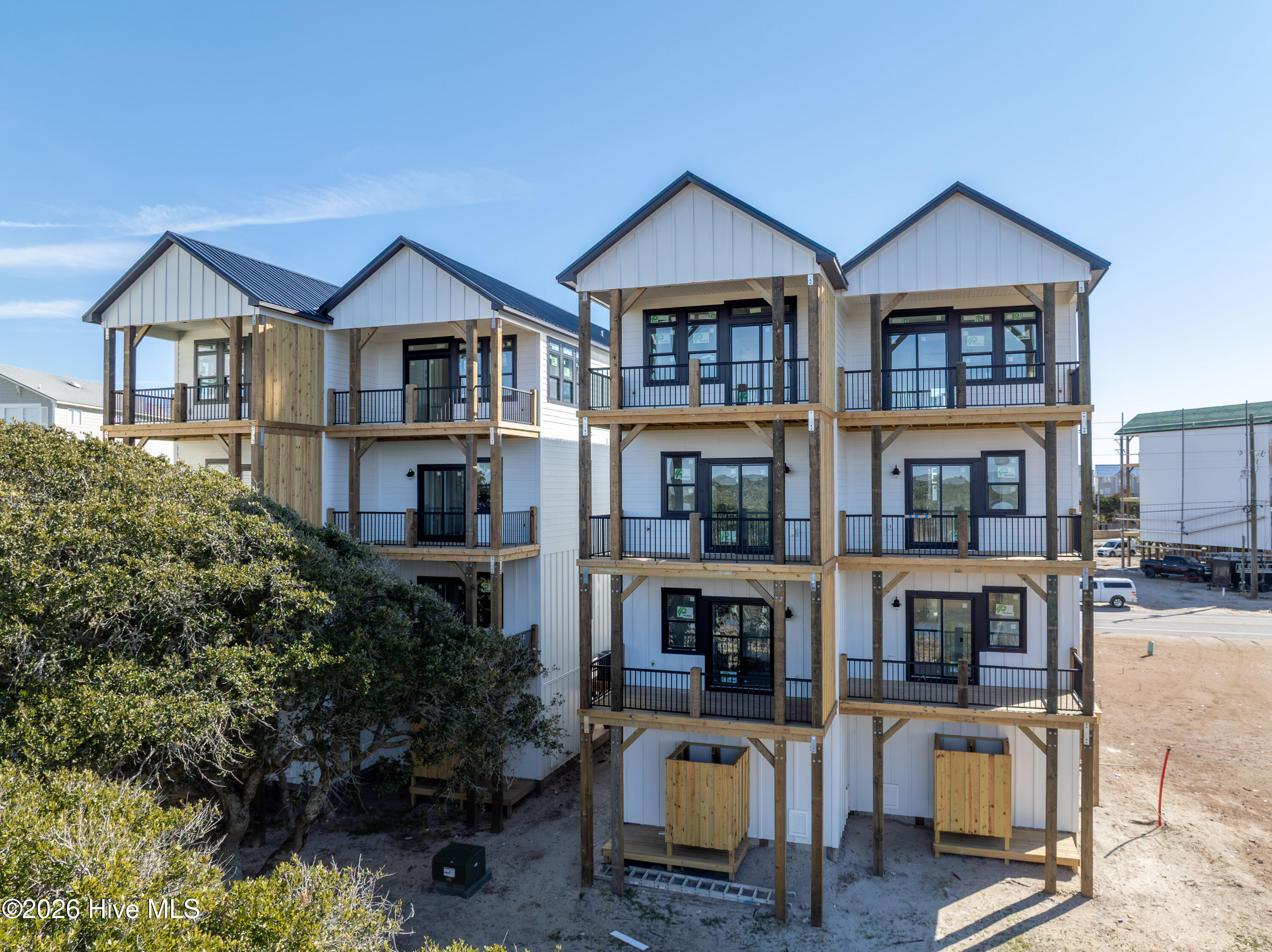 717 N New River Drive B