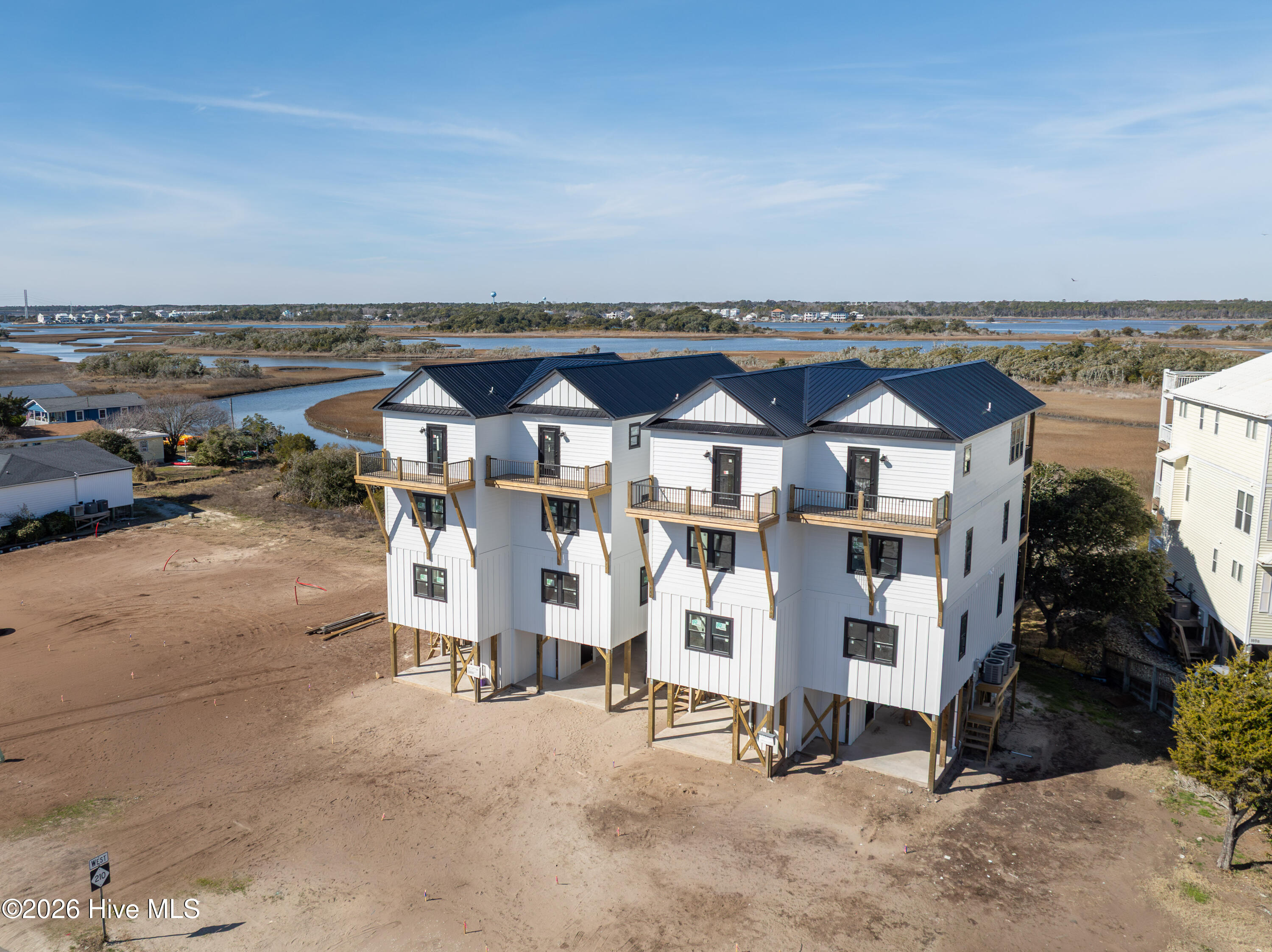 717 N New River Drive B