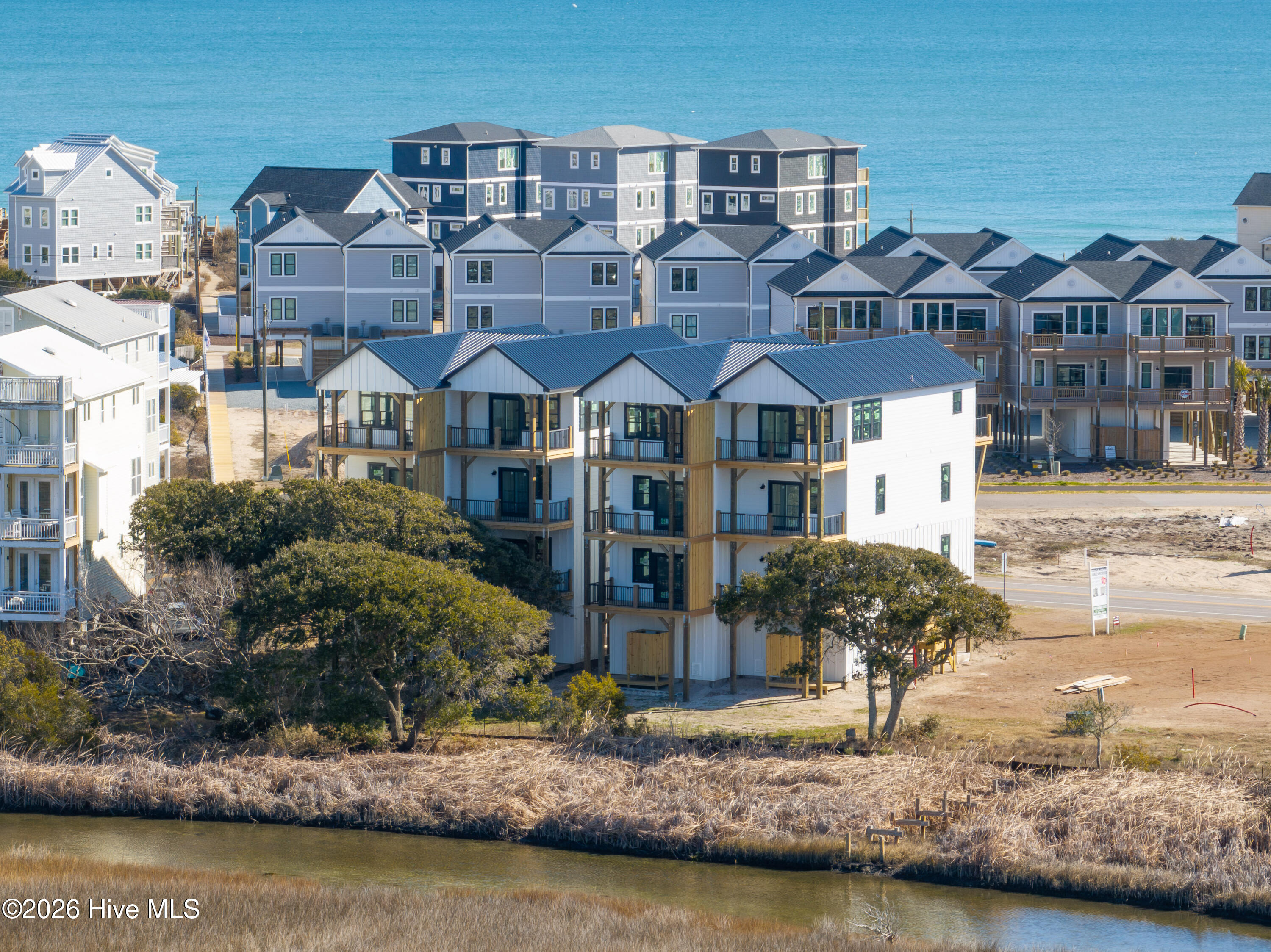 717 N New River Drive B