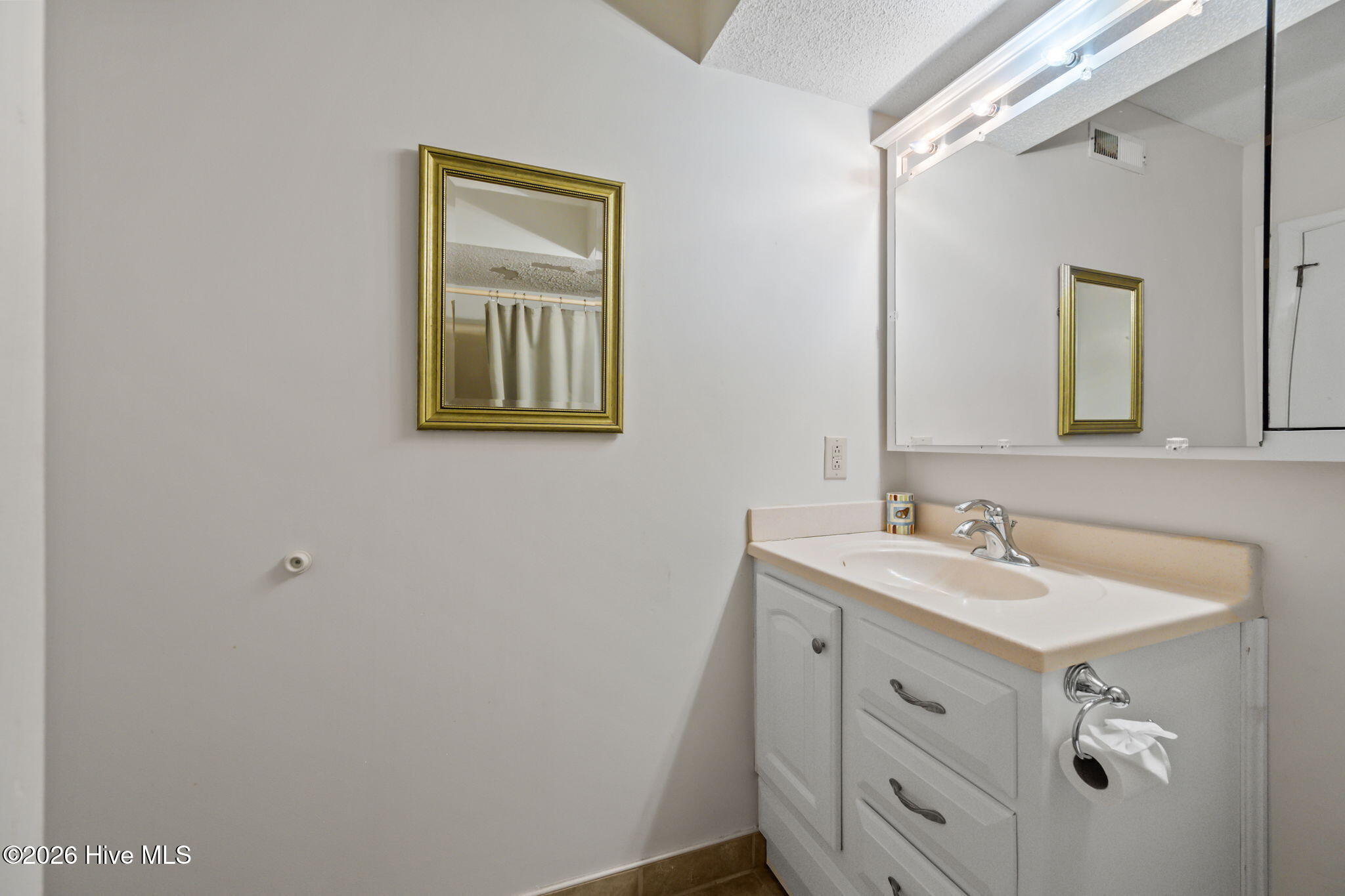 2000 New River Inlet Road Unit 3105