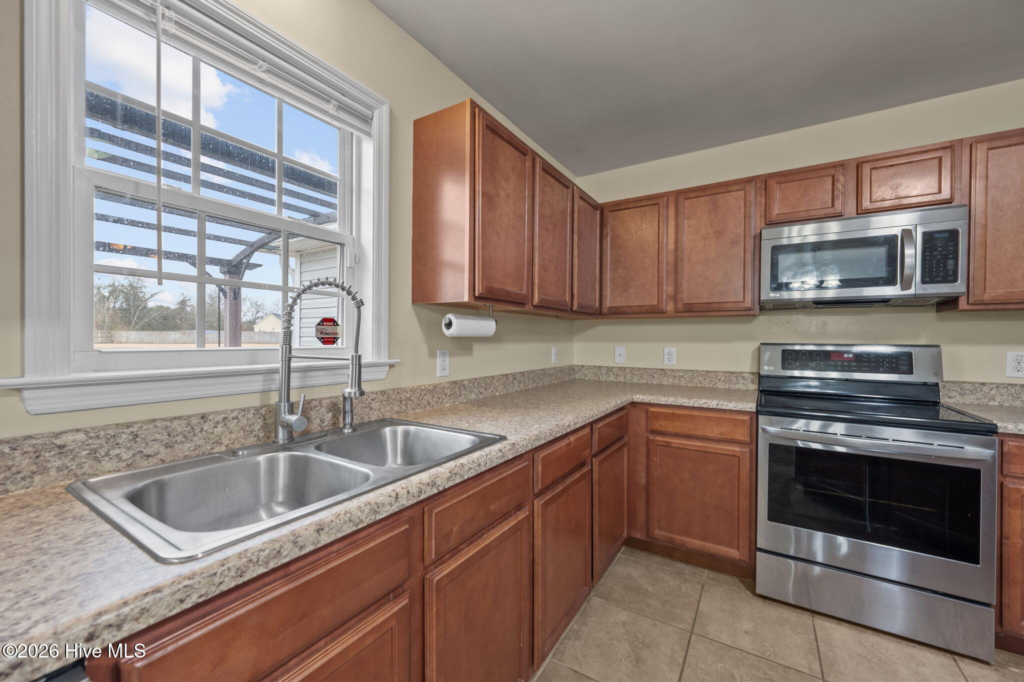 412 John Deere Court