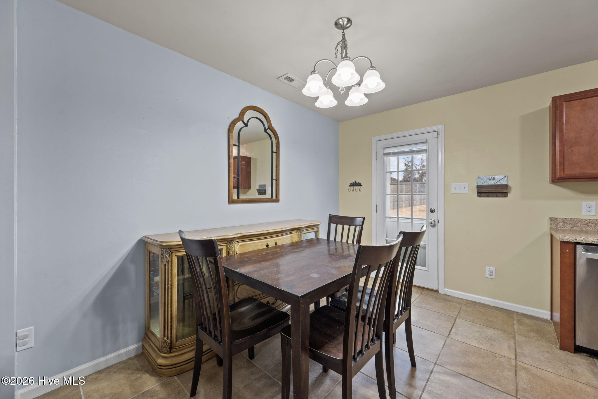 412 John Deere Court