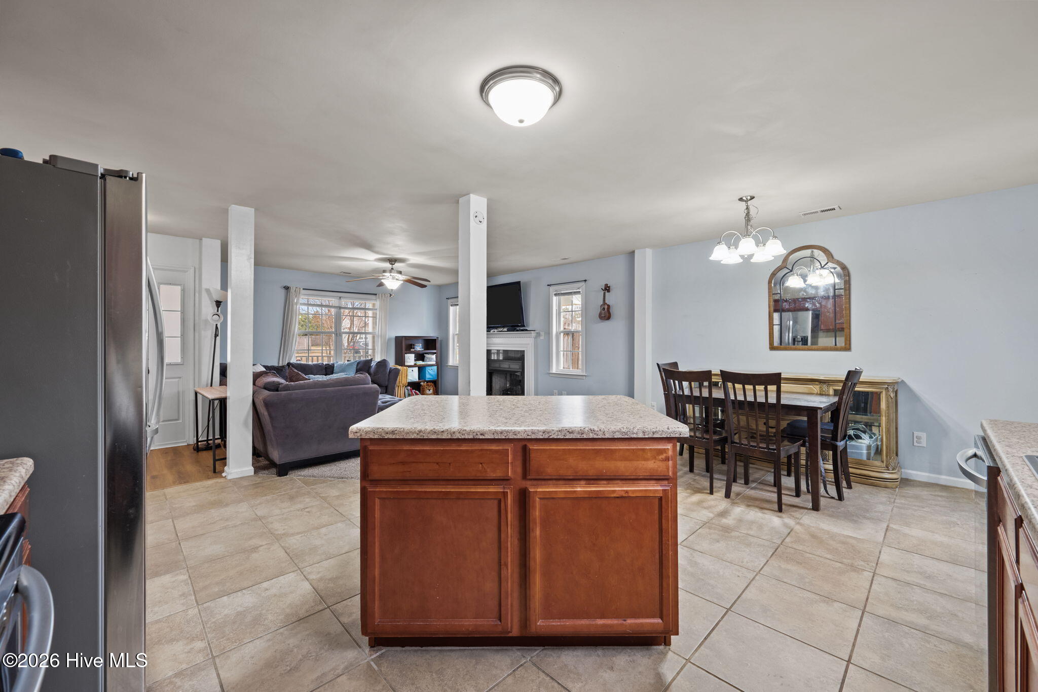 412 John Deere Court