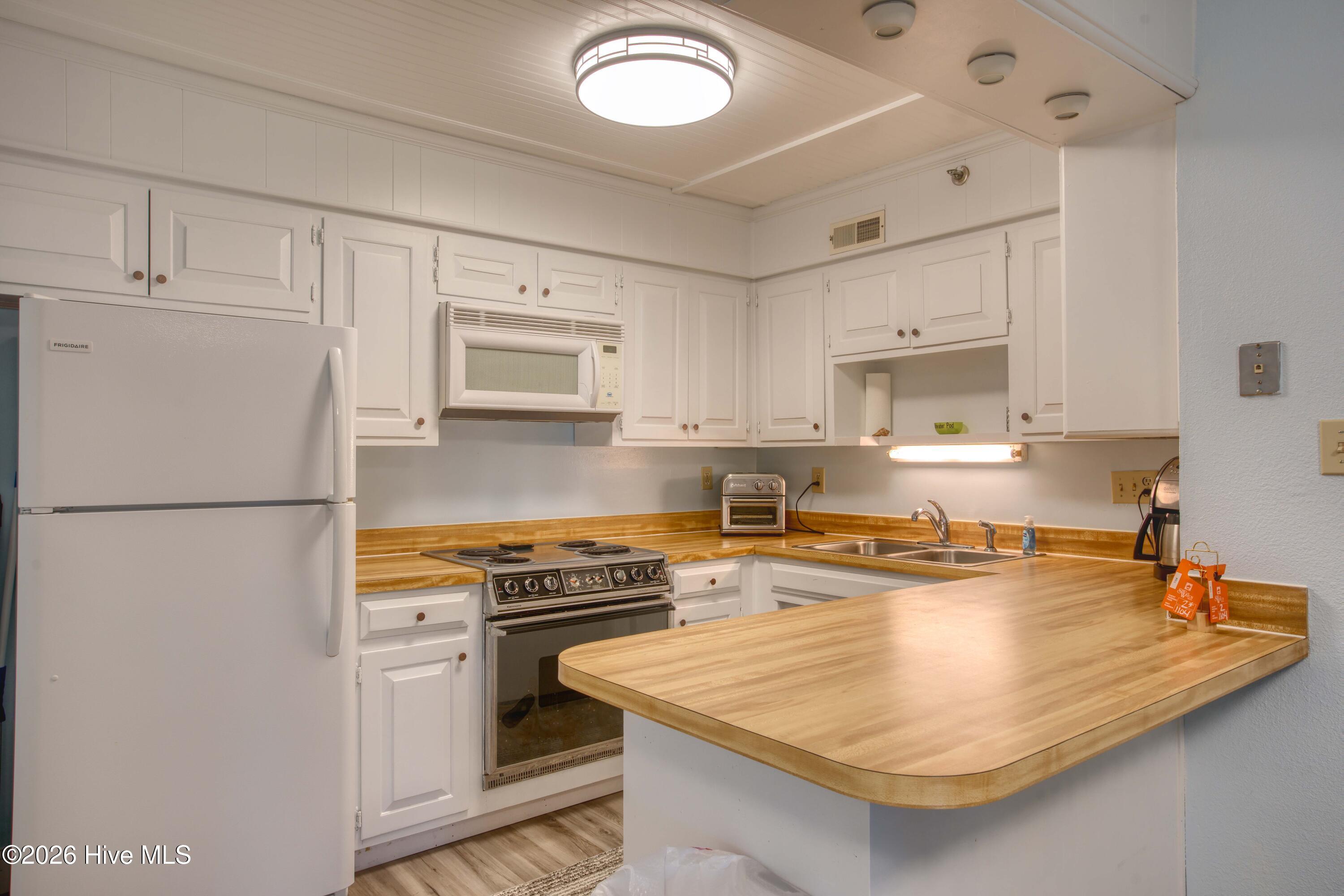 1896 New River Inlet Road Unit 1104