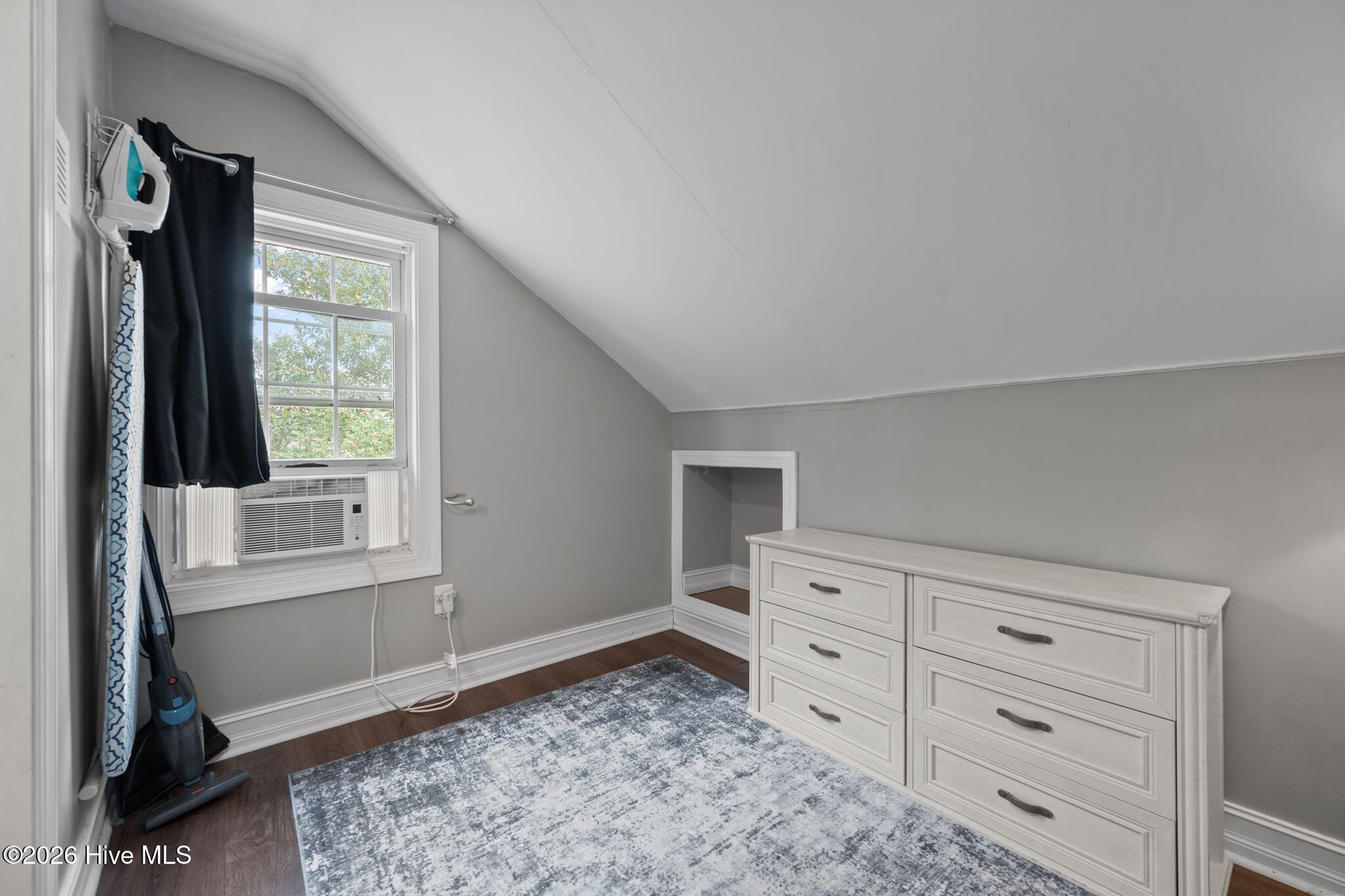 136 Elizabeth Street