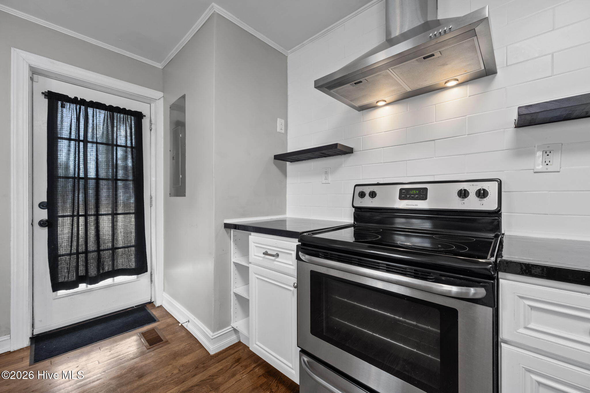 136 Elizabeth Street