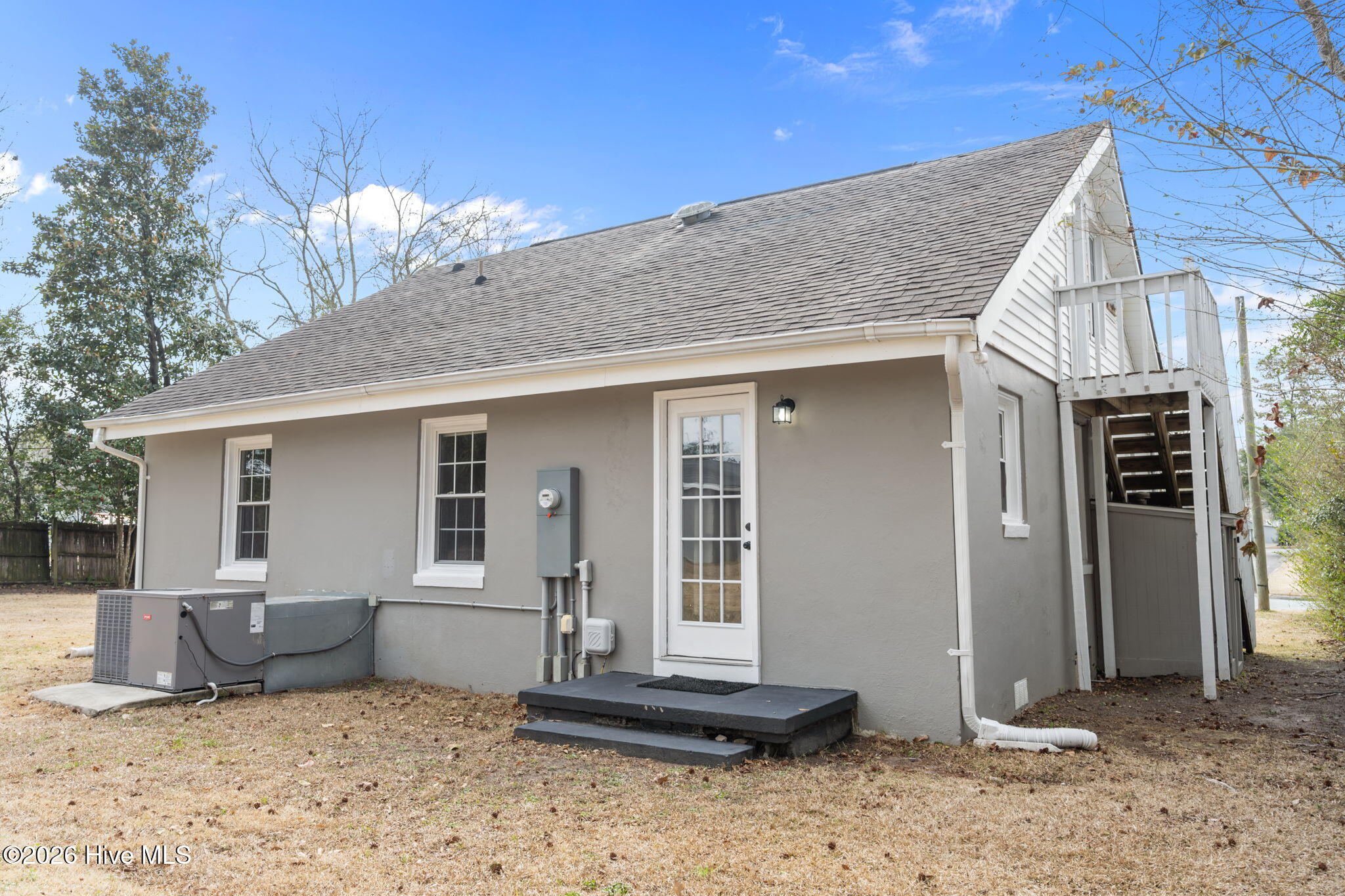 136 Elizabeth Street