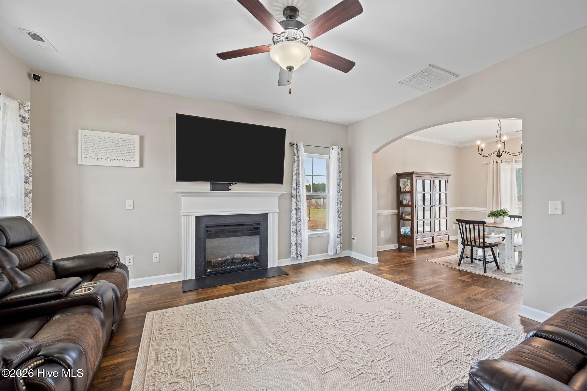 118 Easton Drive