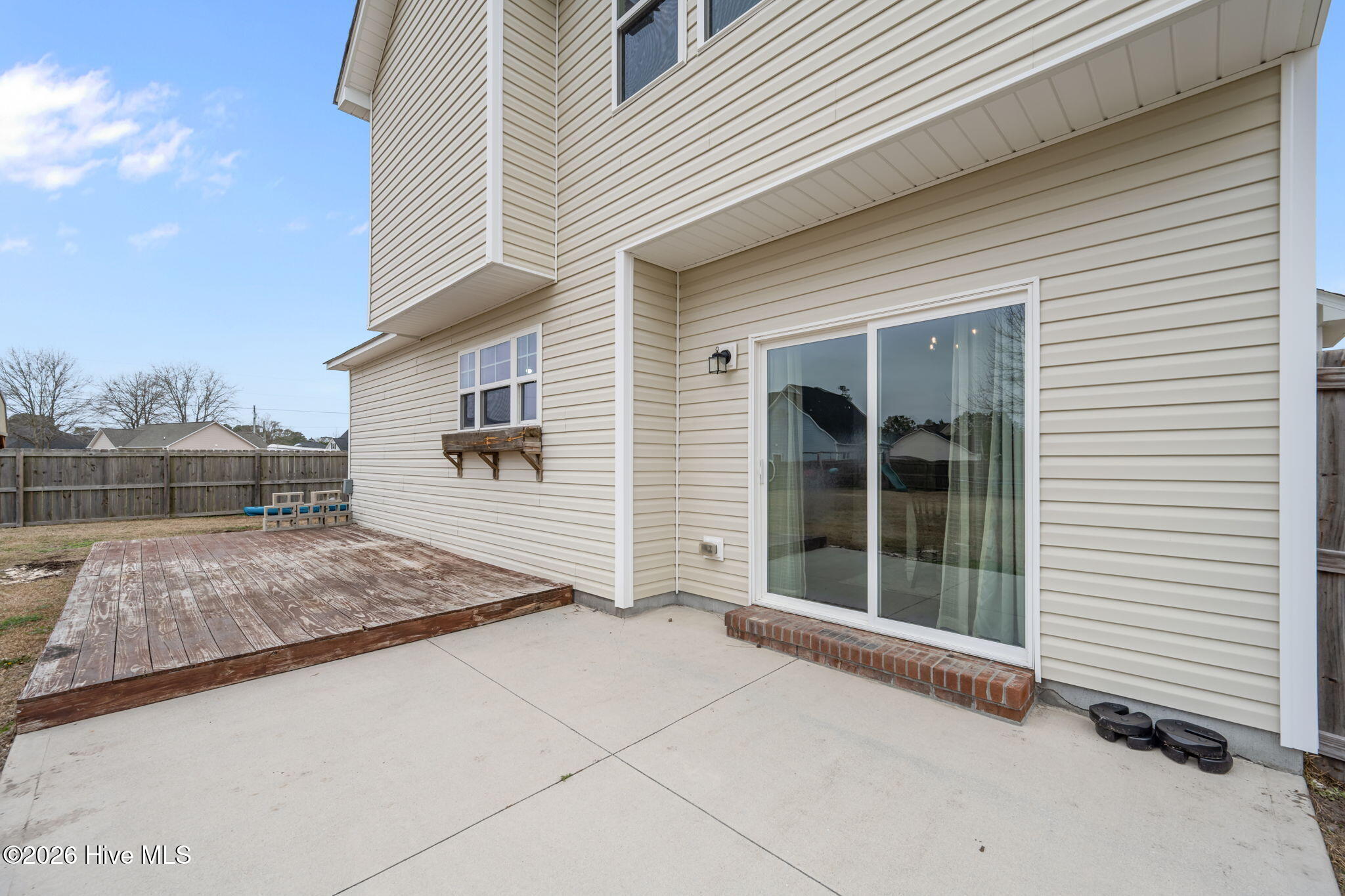118 Easton Drive