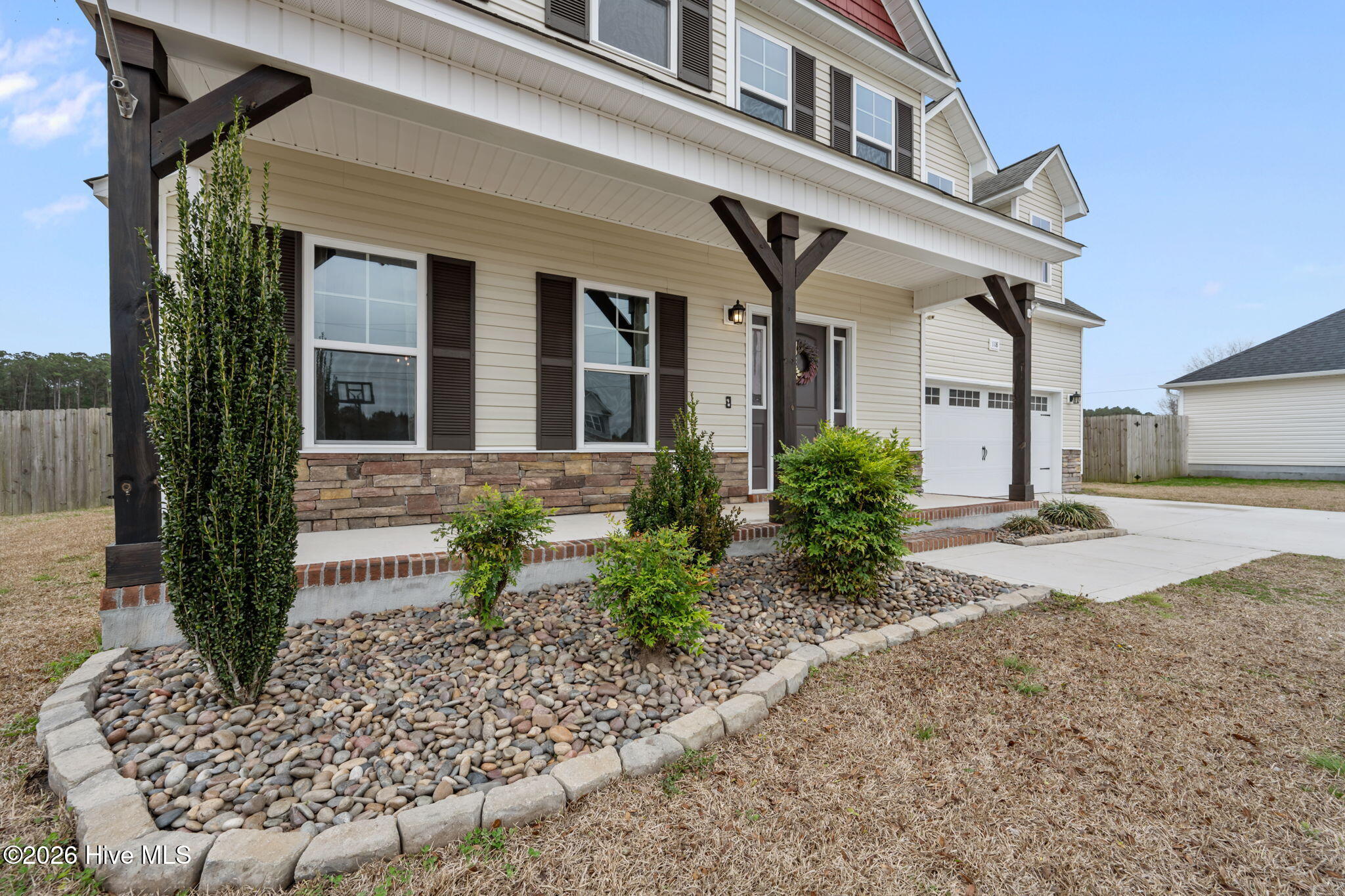 118 Easton Drive