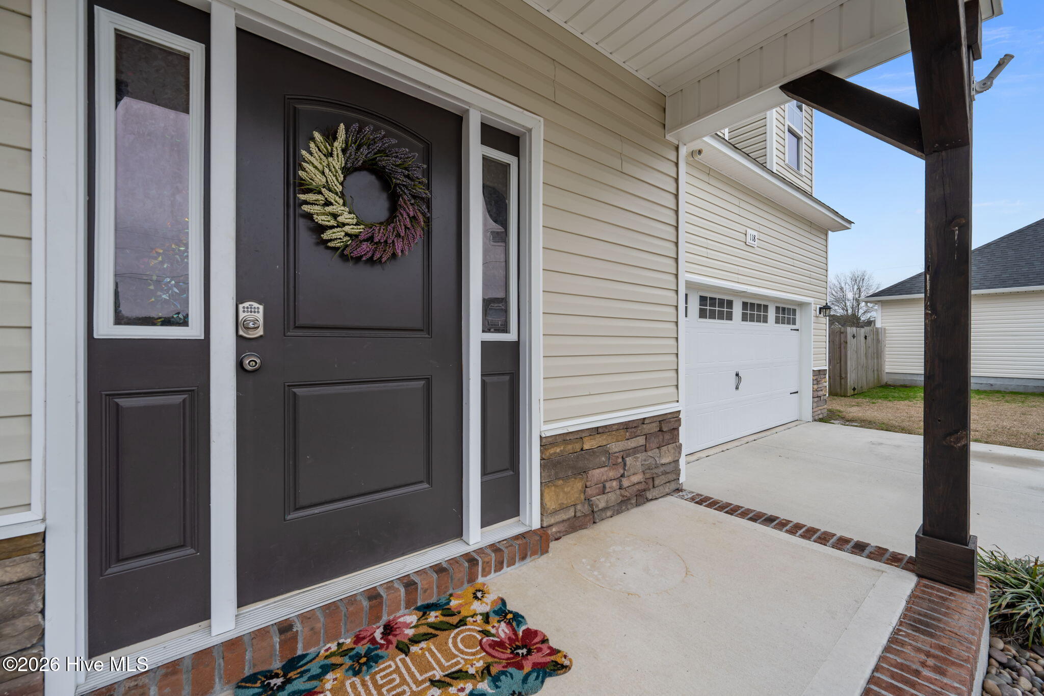 118 Easton Drive