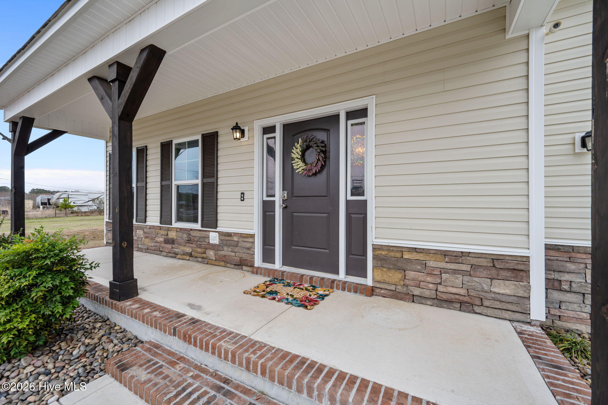 118 Easton Drive