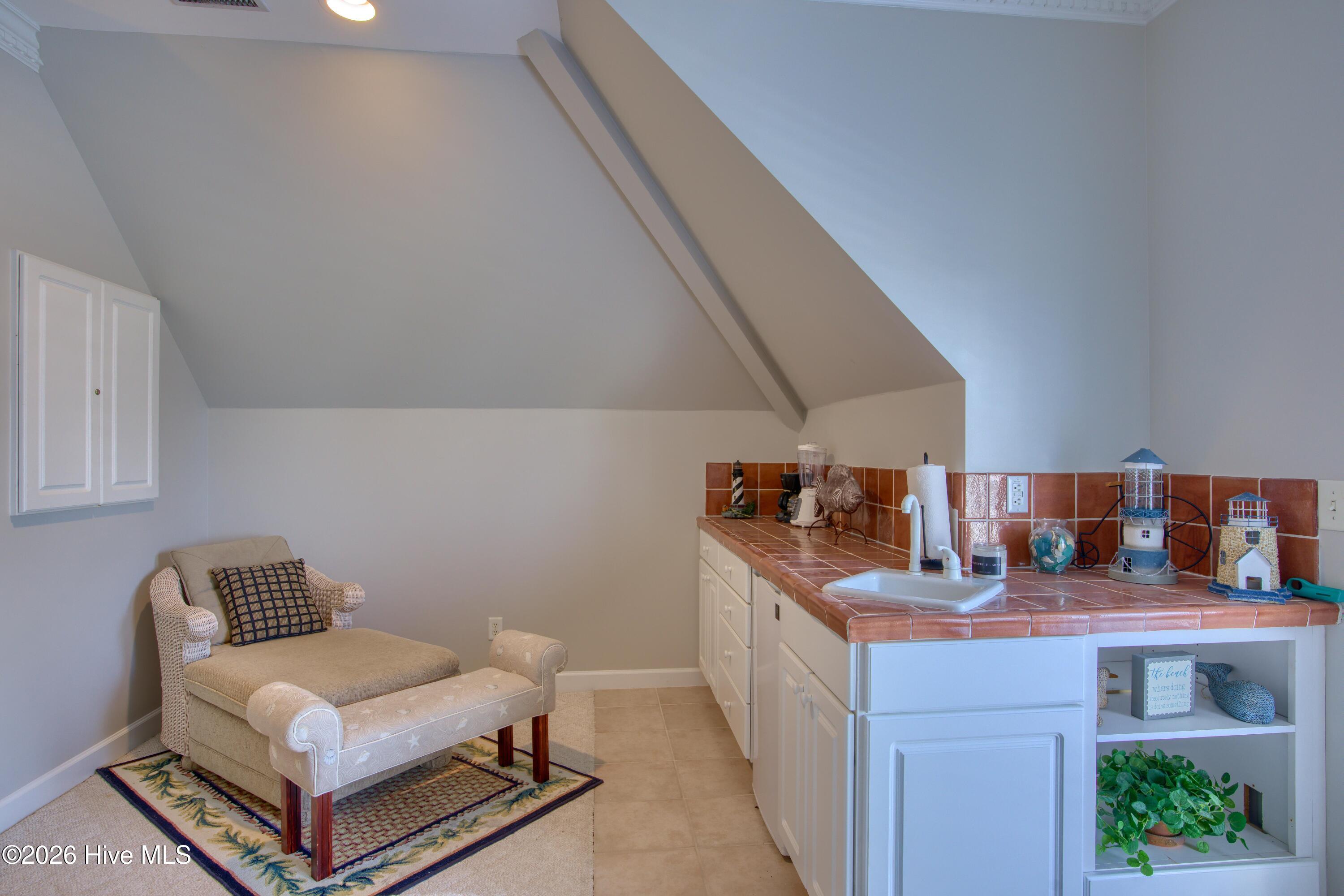 1 Cape Lane