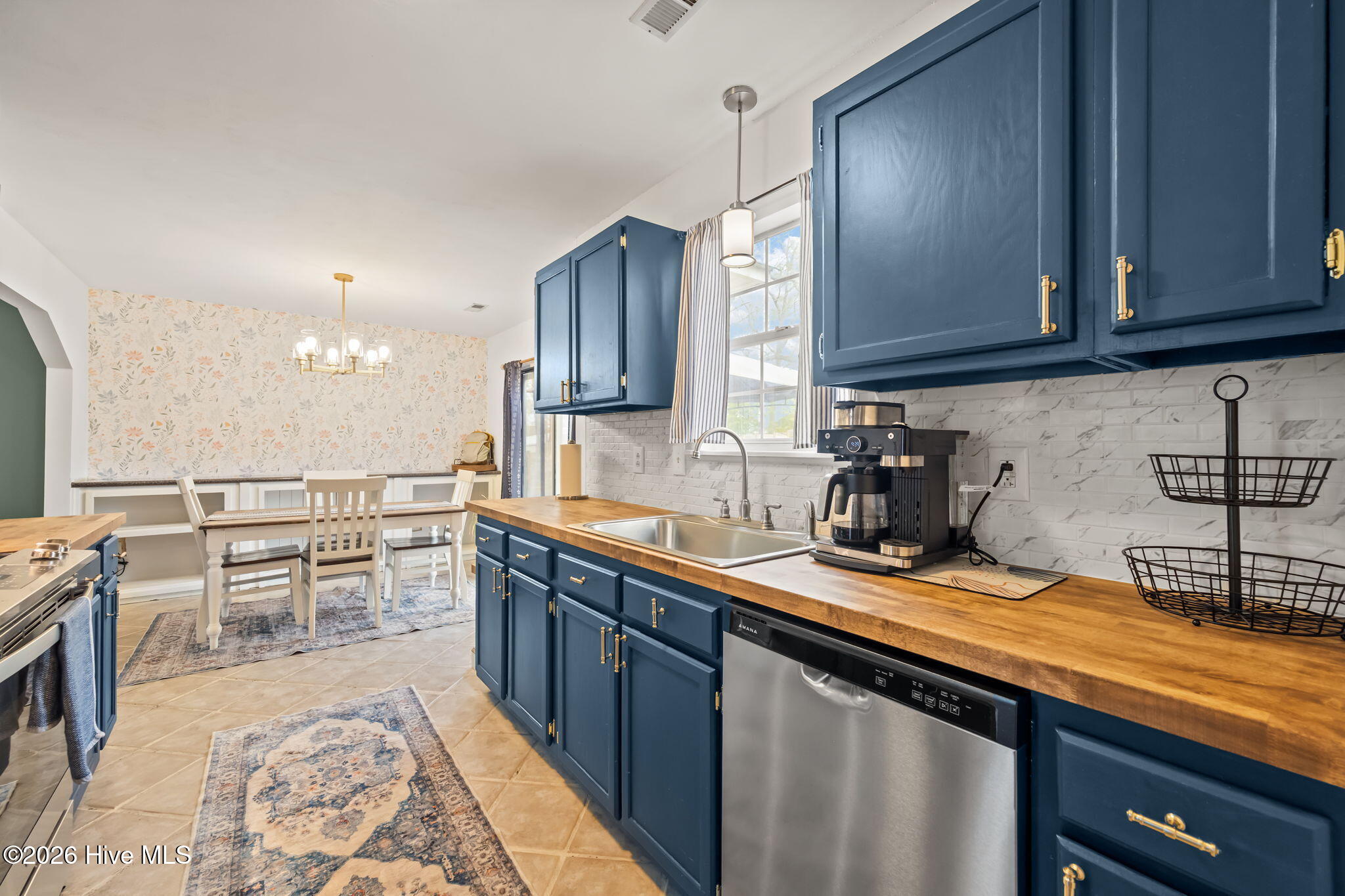 109 Carriage Hills Court