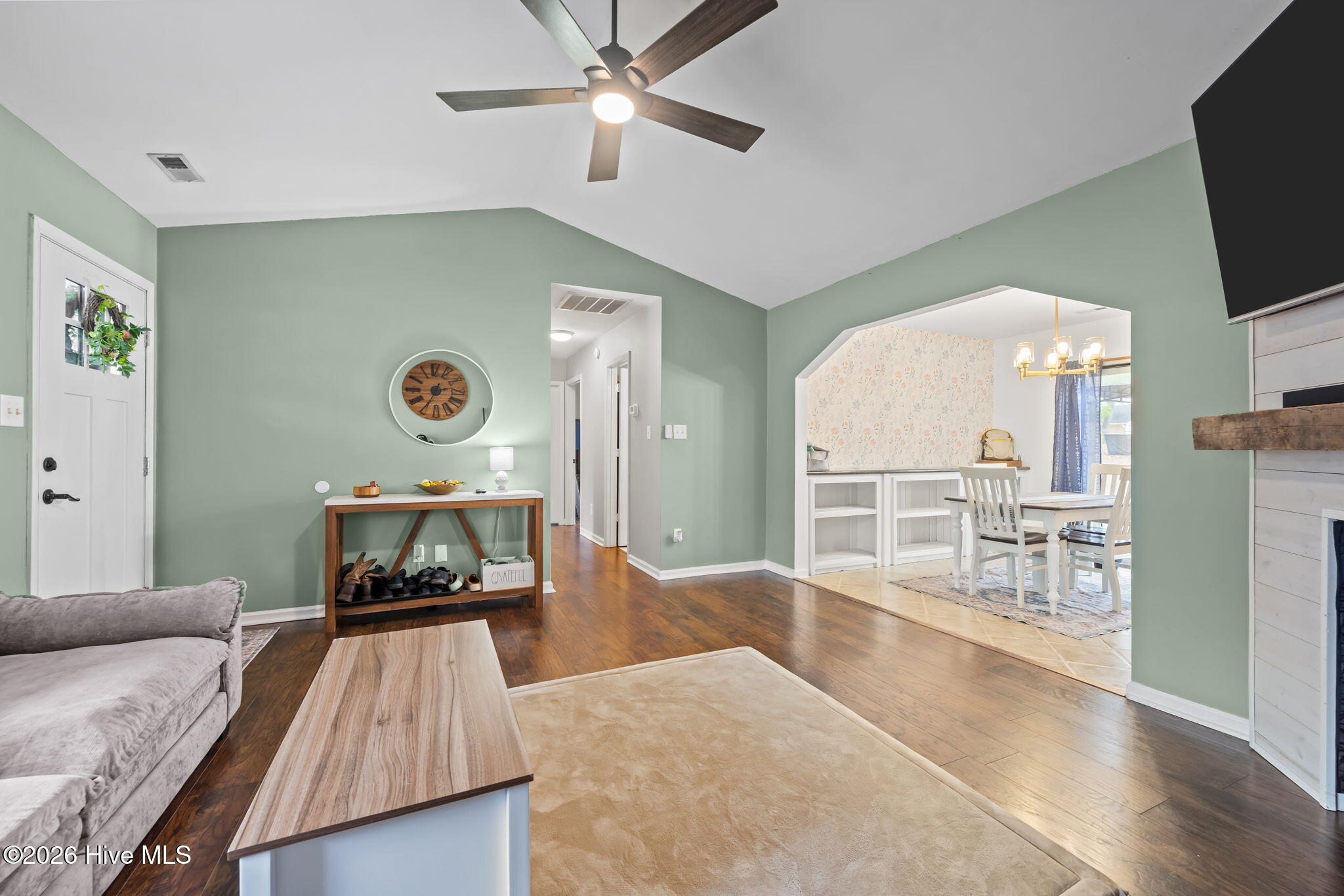 109 Carriage Hills Court