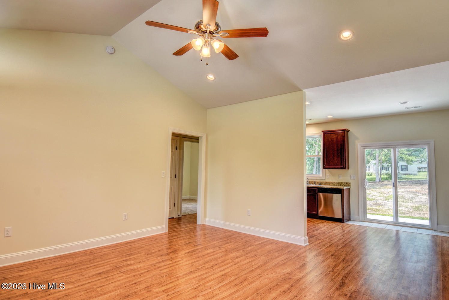 120 Crabshell Lane