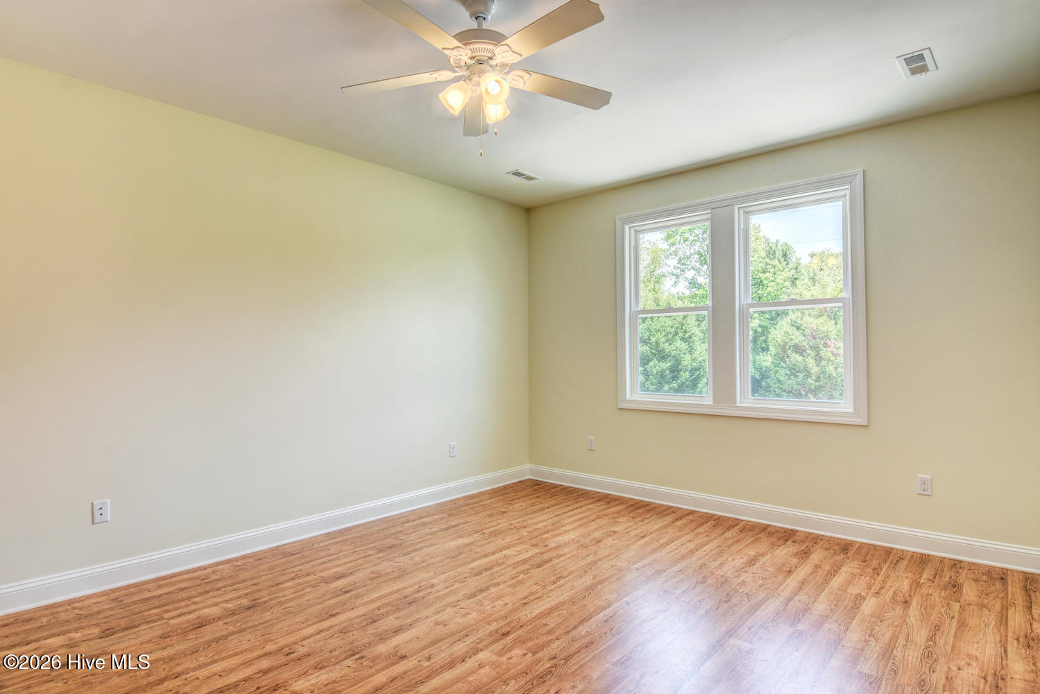 120 Crabshell Lane