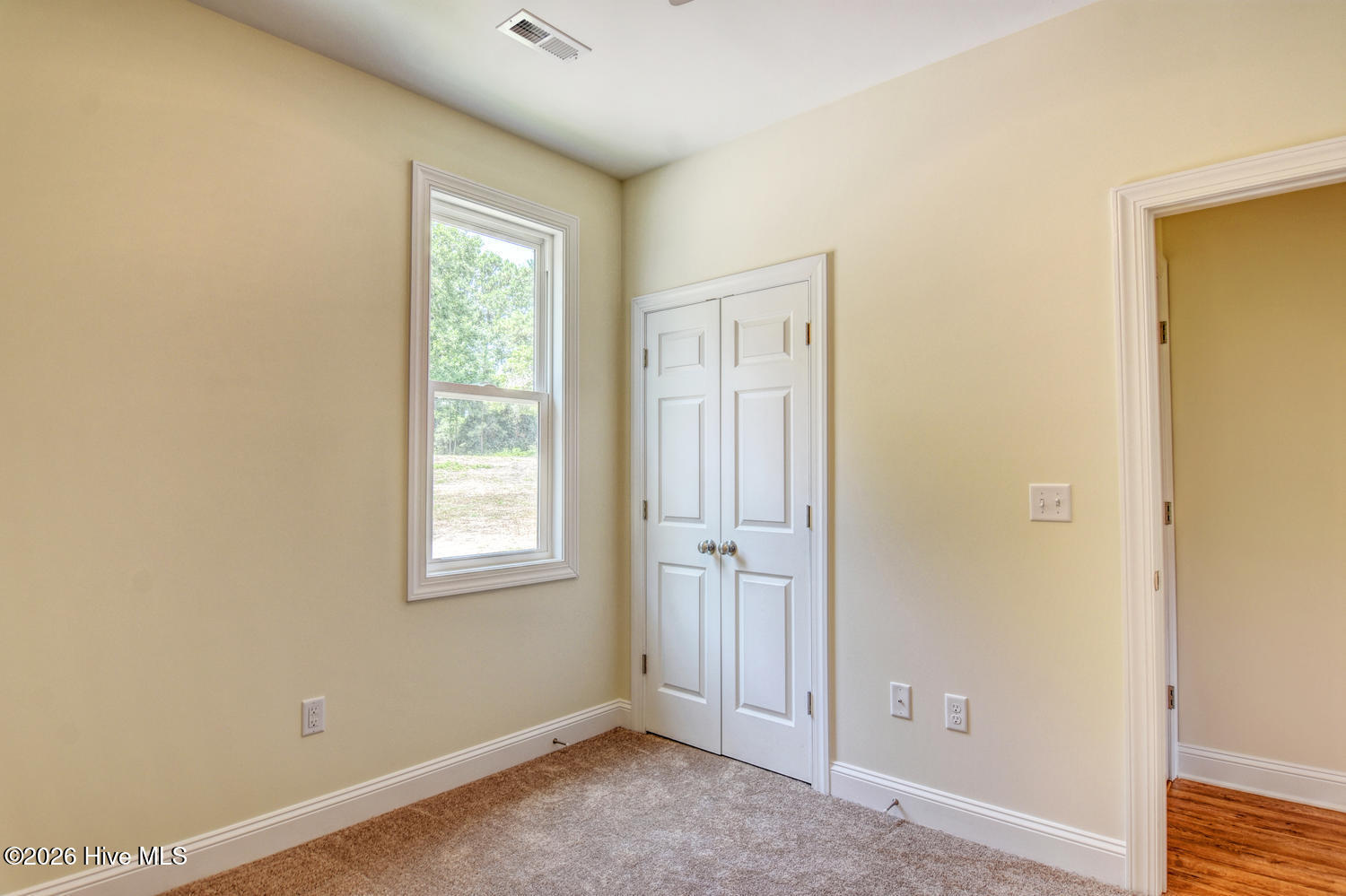 120 Crabshell Lane
