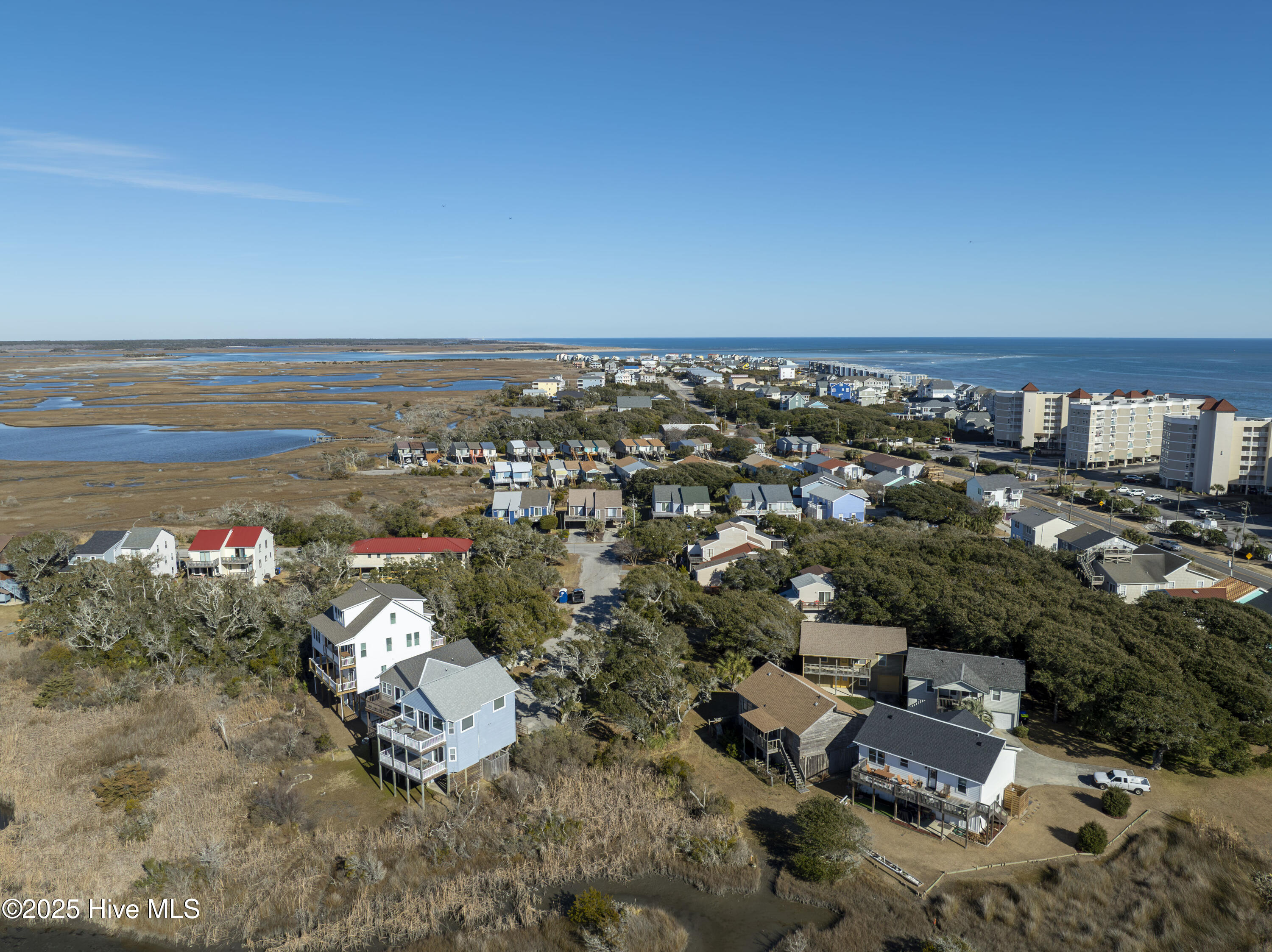 320 Bay Circle