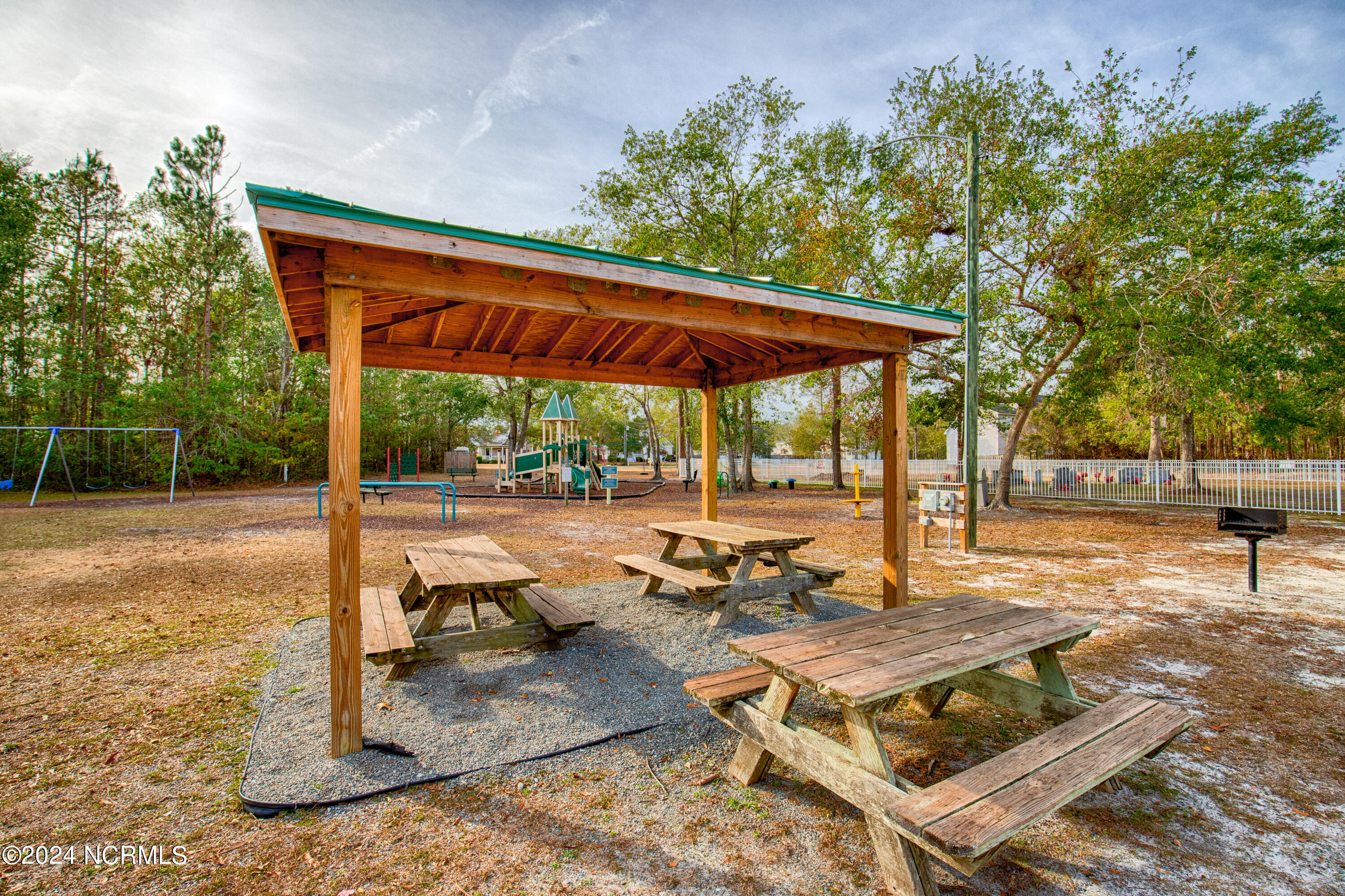 327 Chadwick Shores Drive