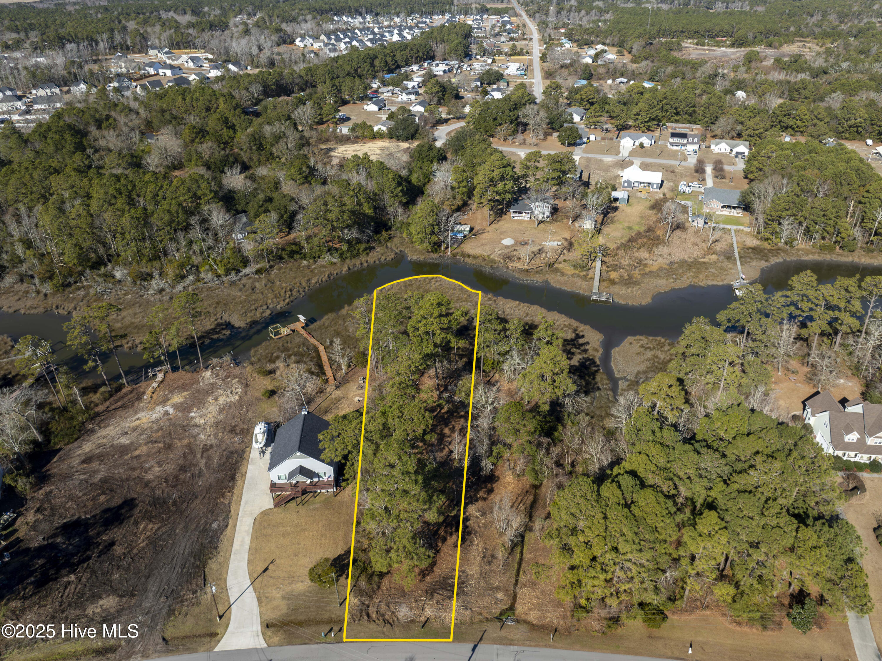 327 Chadwick Shores Drive
