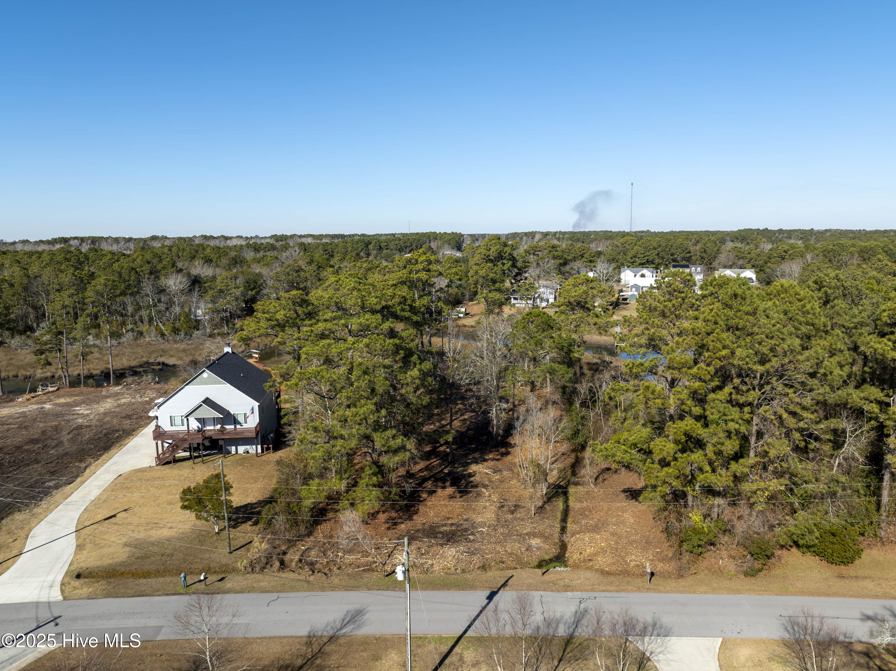 327 Chadwick Shores Drive