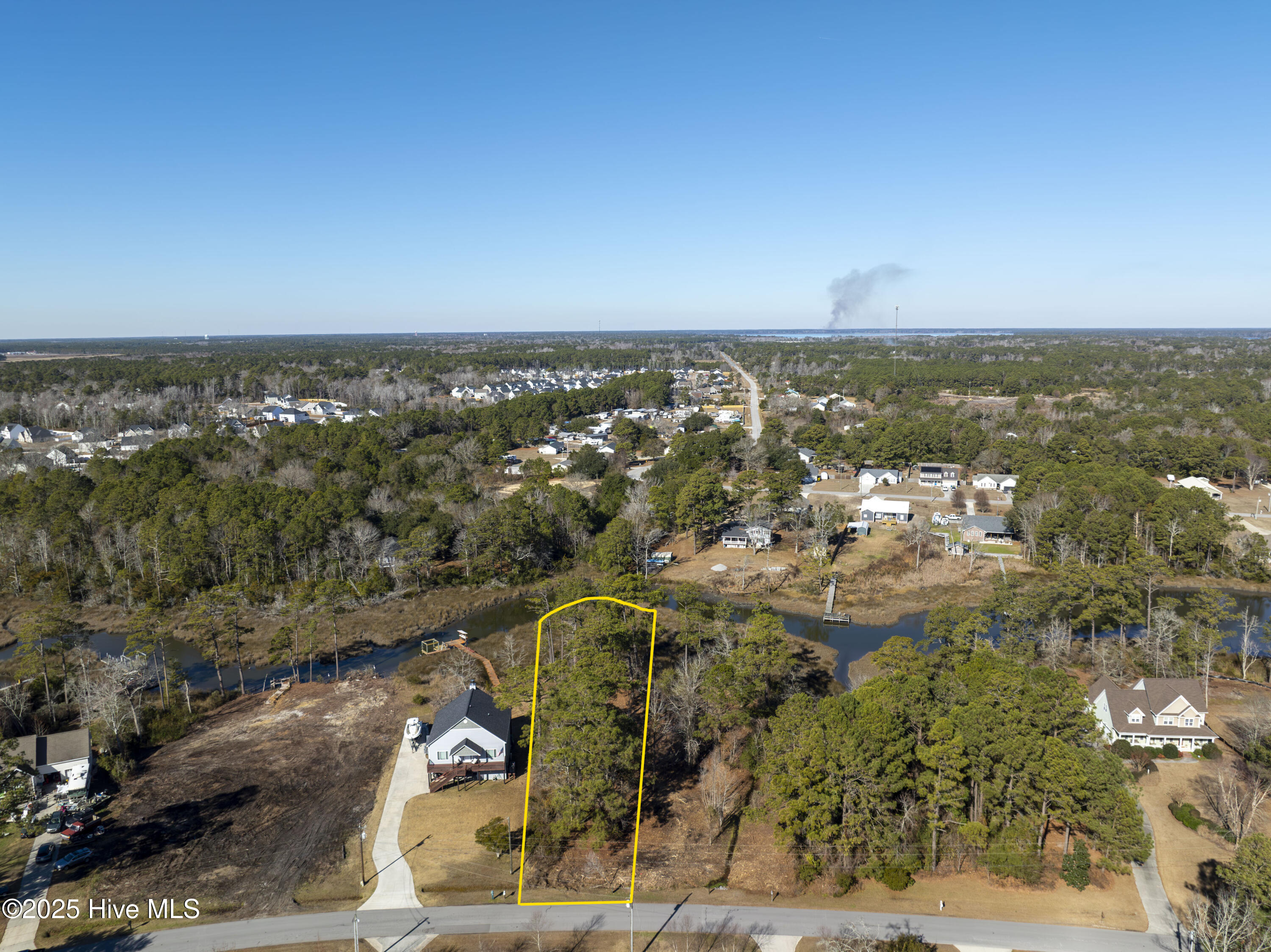 327 Chadwick Shores Drive