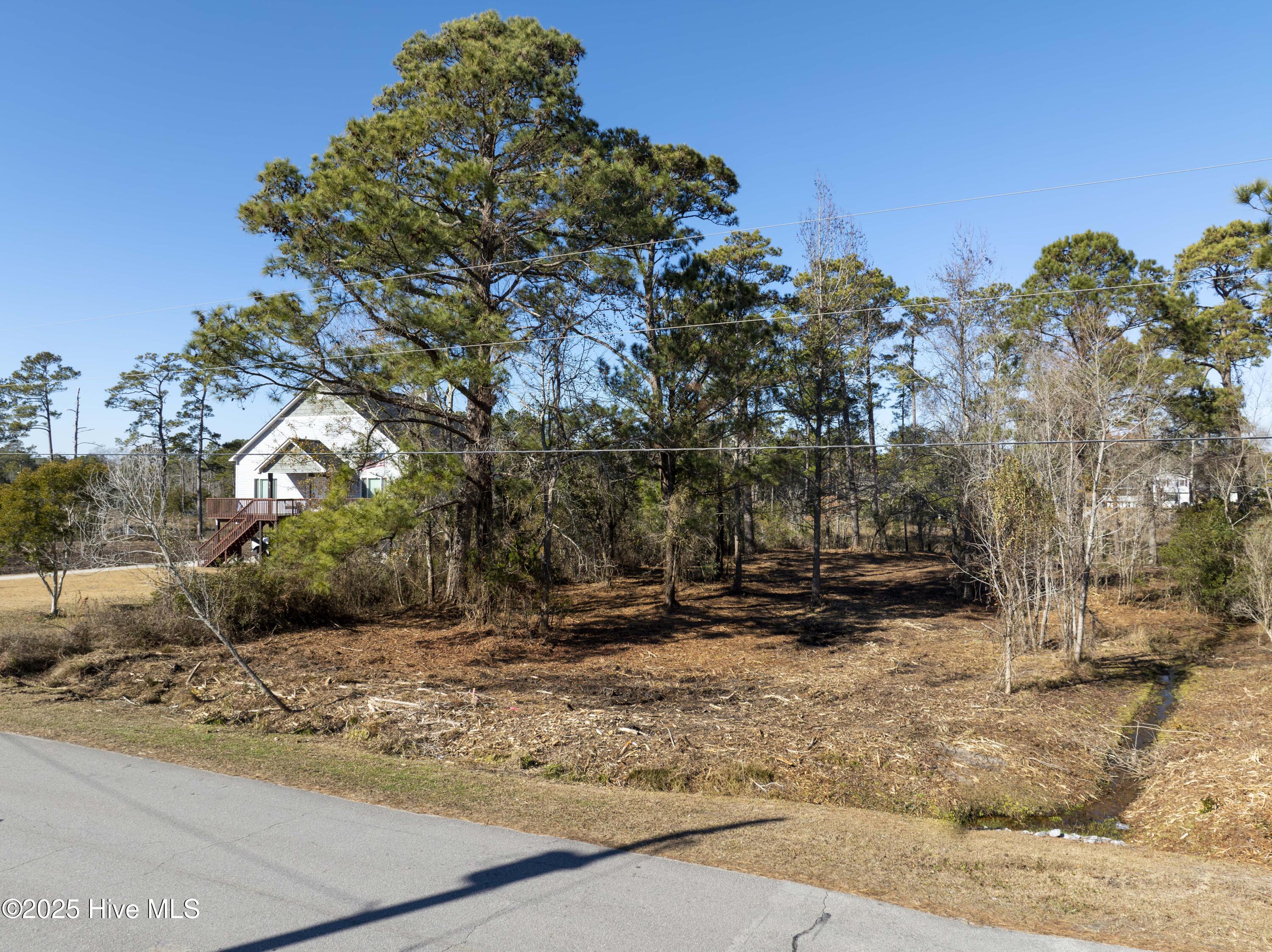 327 Chadwick Shores Drive