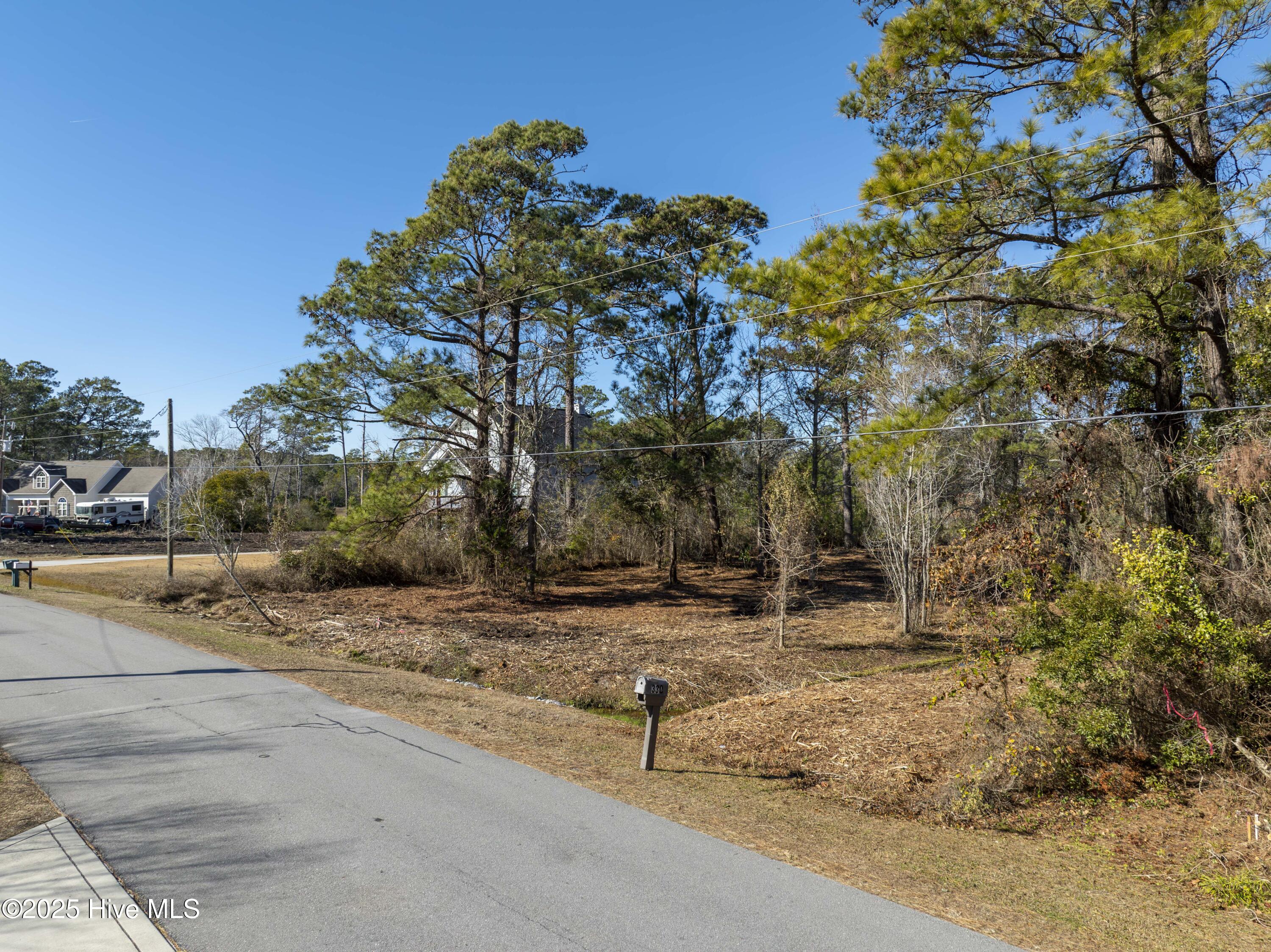 327 Chadwick Shores Drive