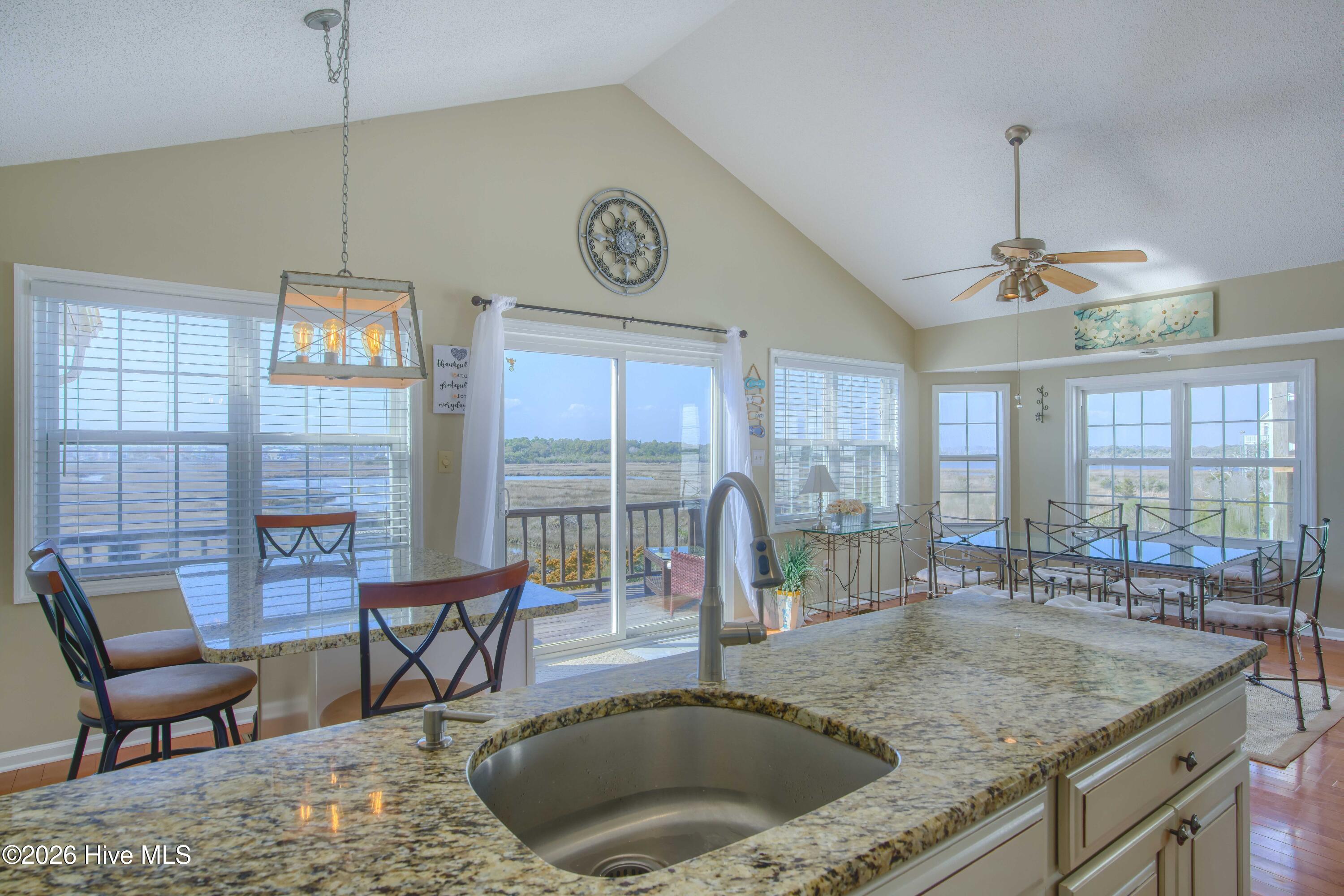 314 Bay Circle
