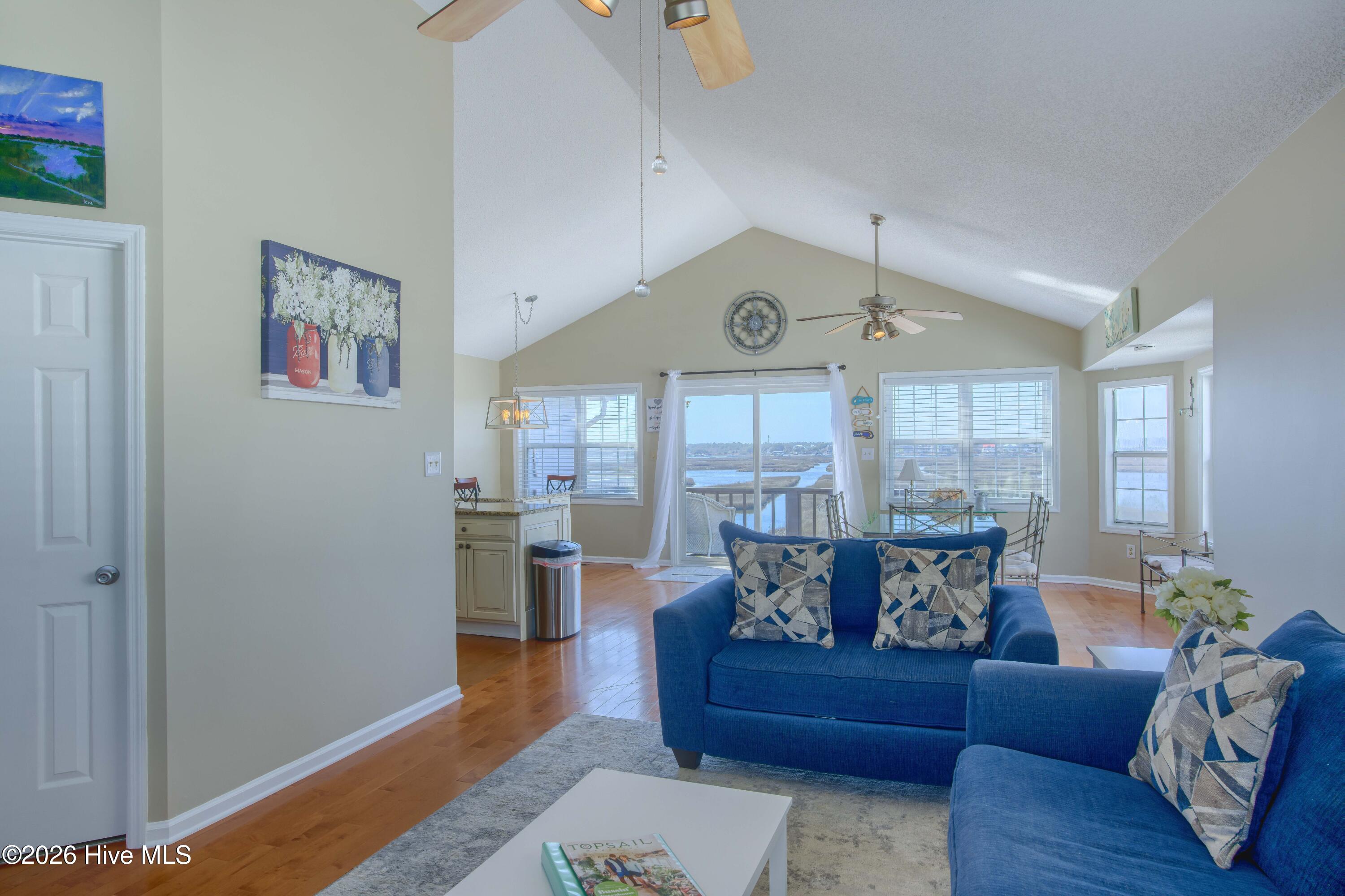 314 Bay Circle