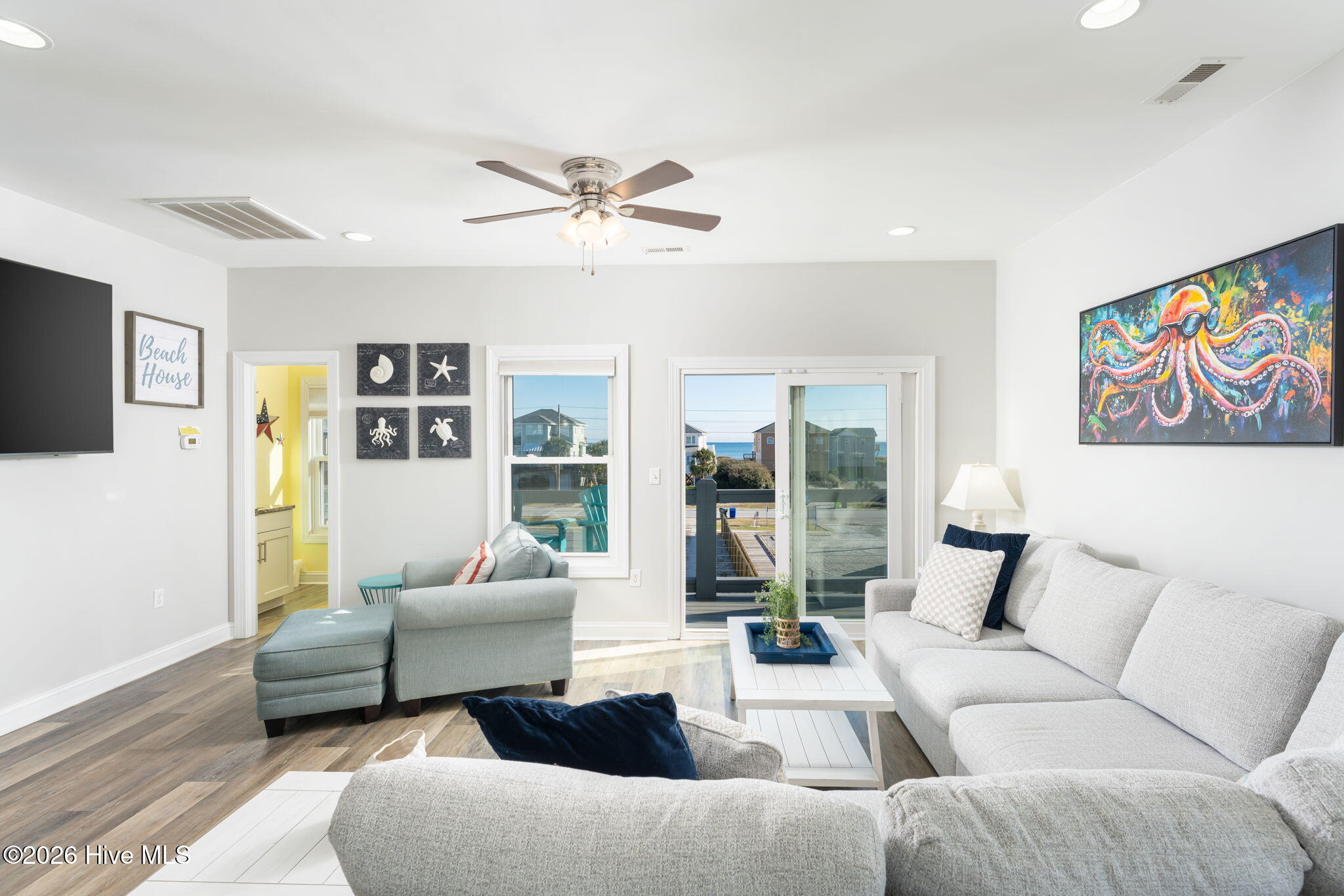 3627 Island Drive