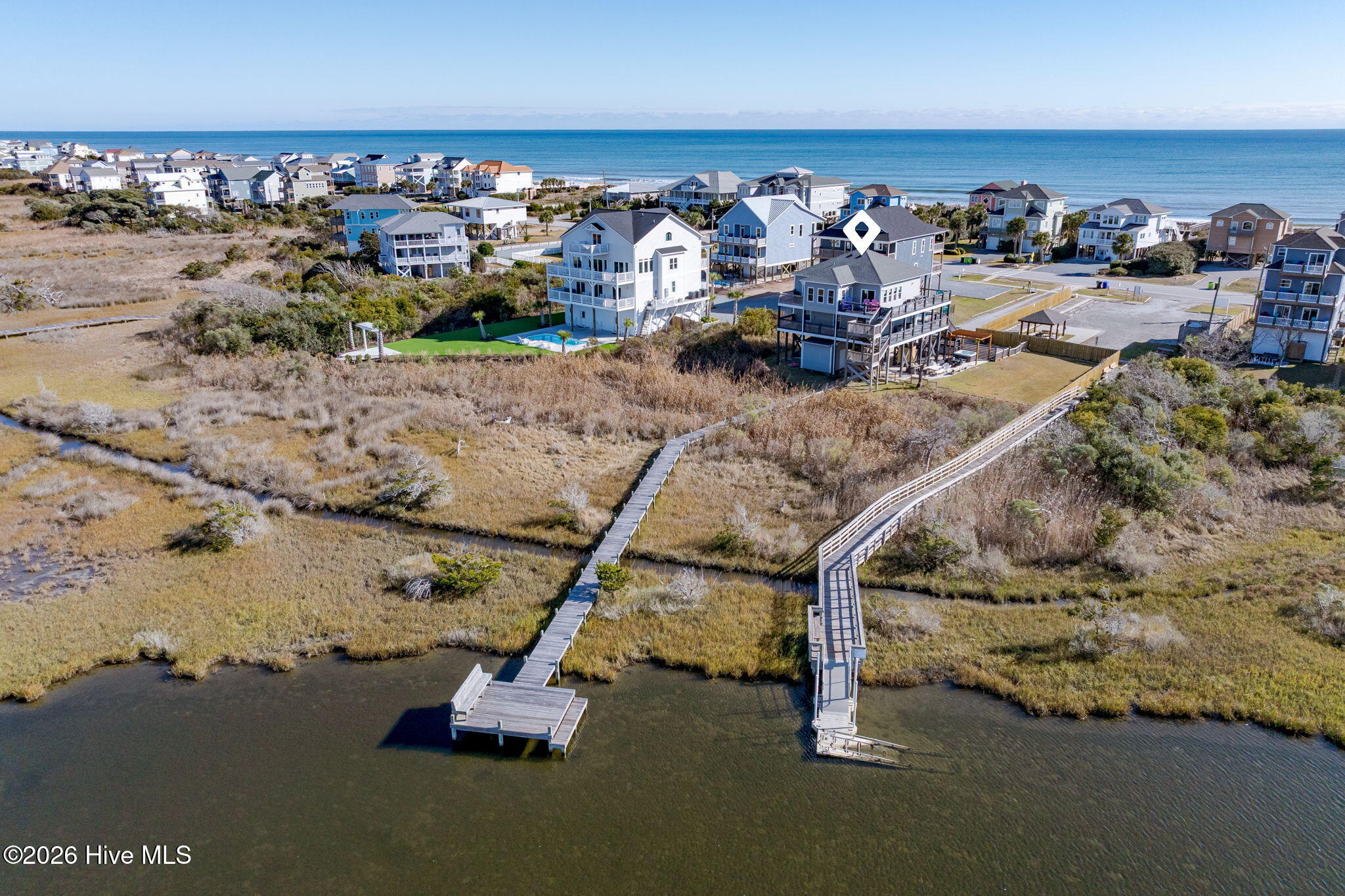 3627 Island Drive