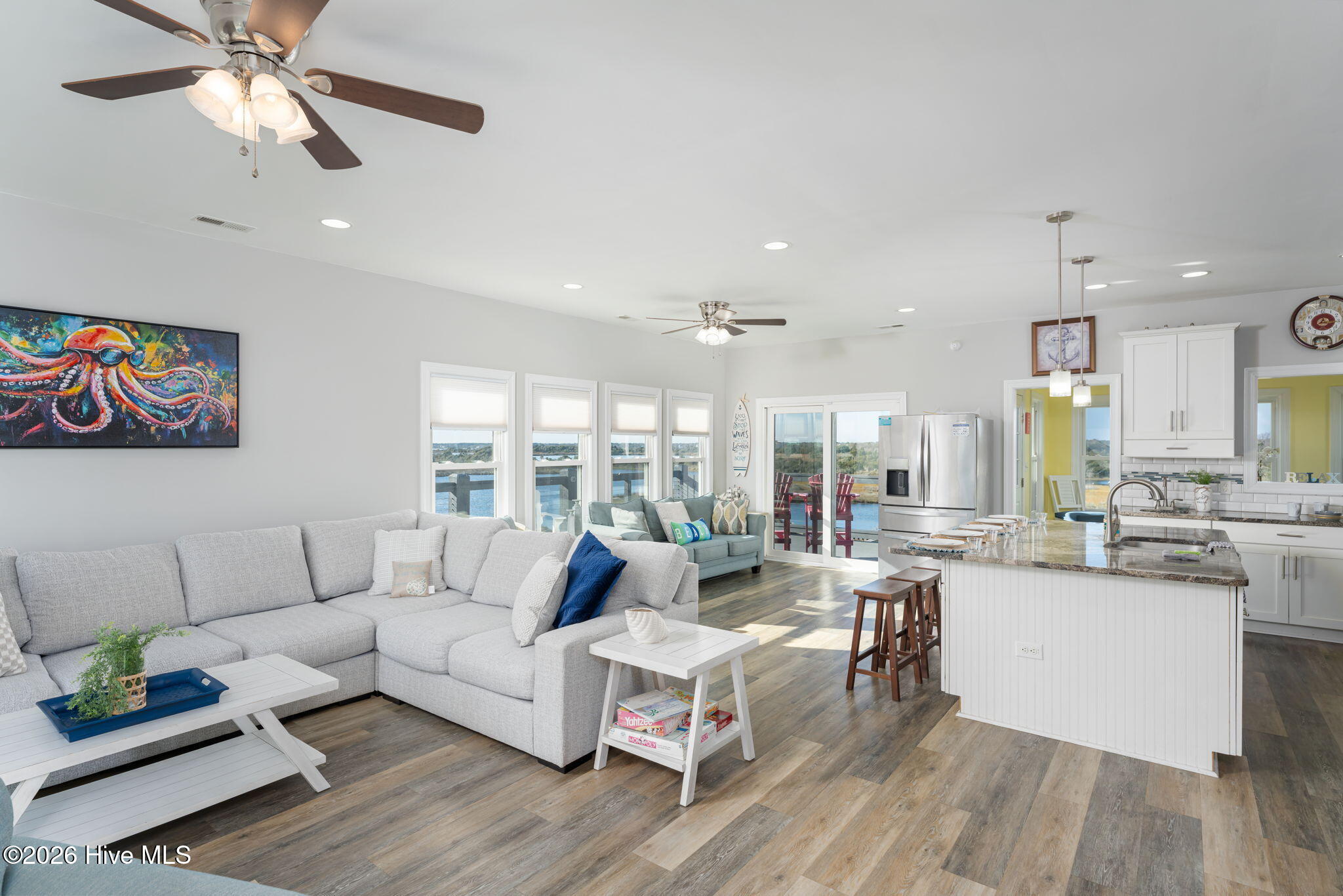 3627 Island Drive