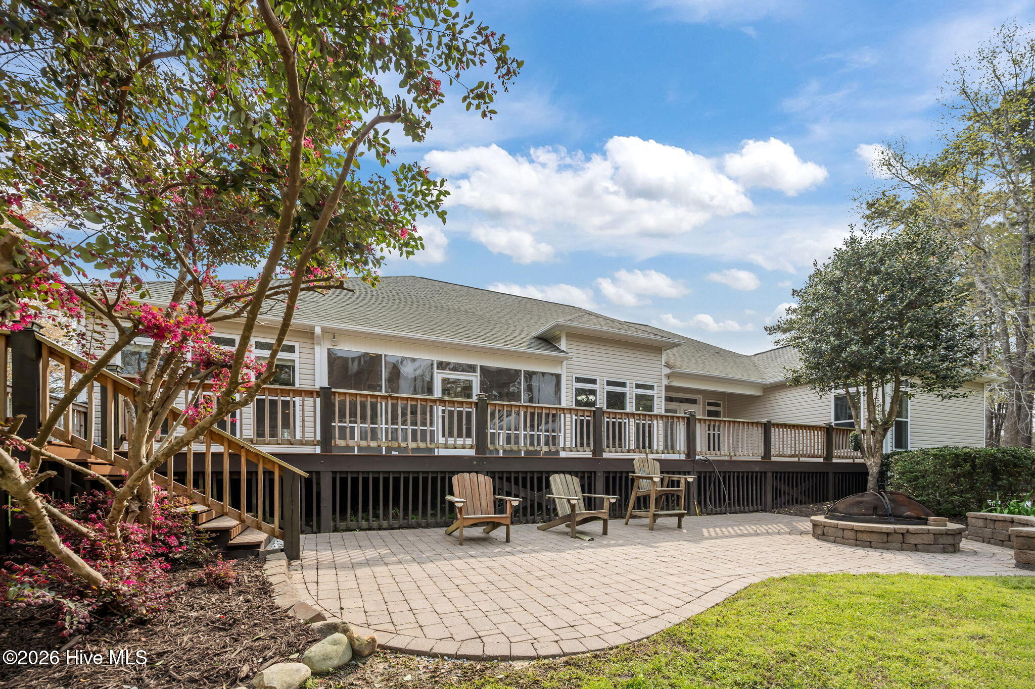 101 Forest Ridge Trail