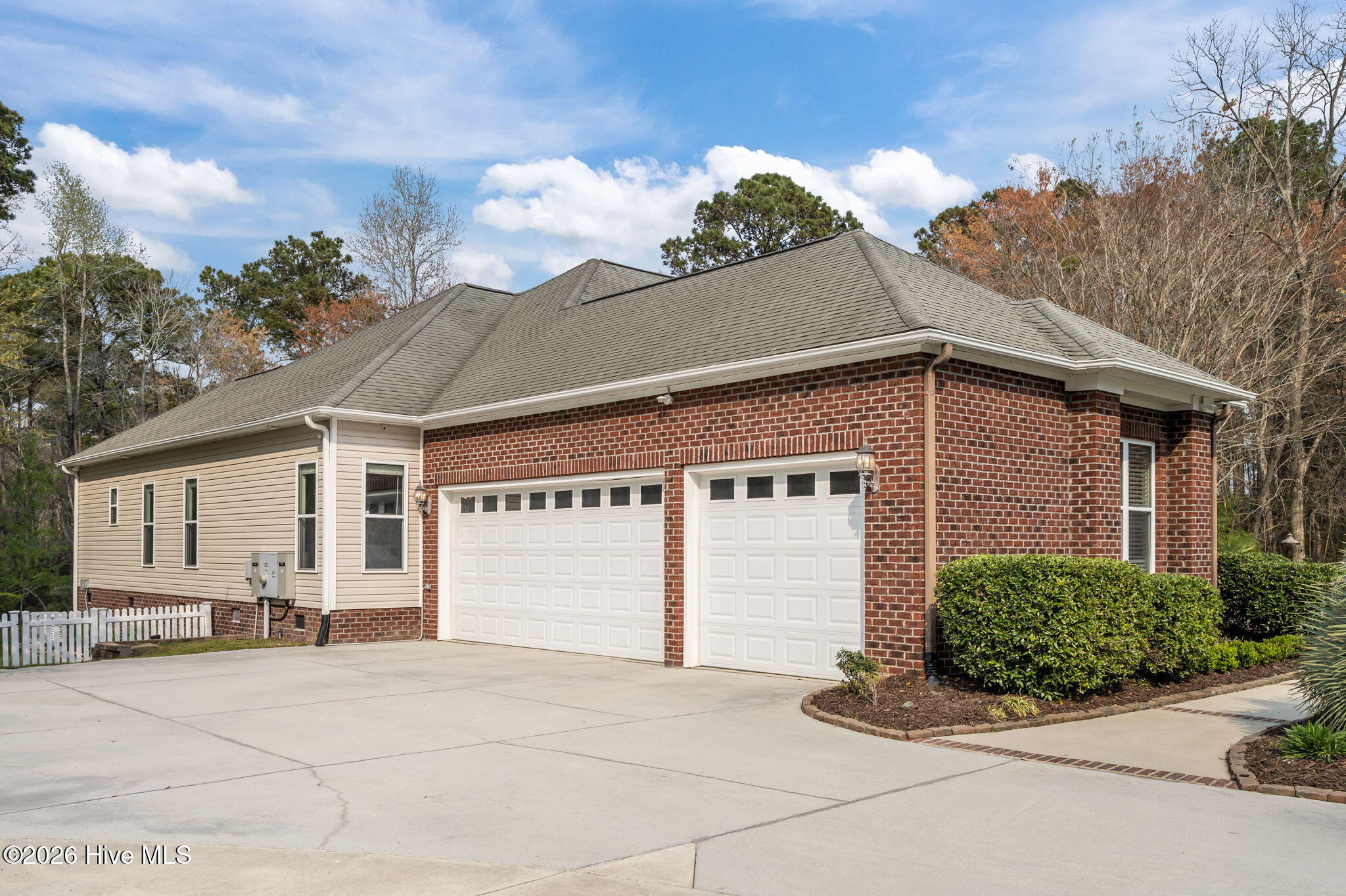 101 Forest Ridge Trail