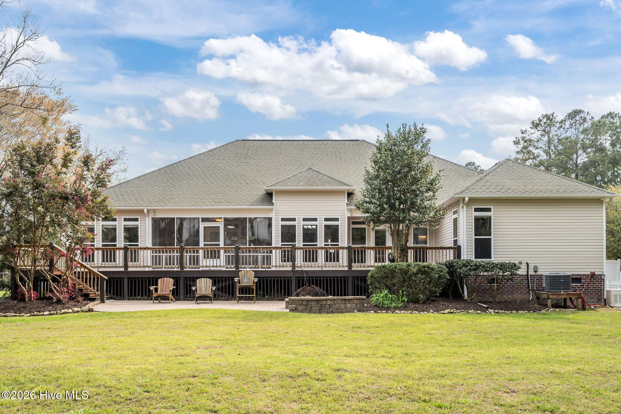 101 Forest Ridge Trail