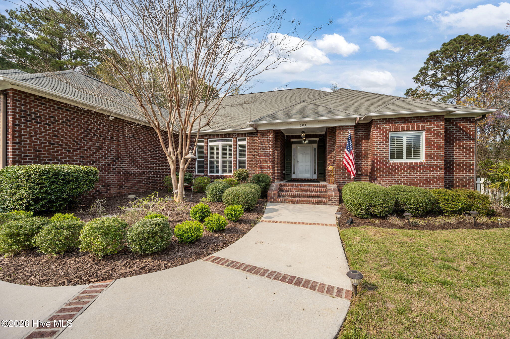 101 Forest Ridge Trail