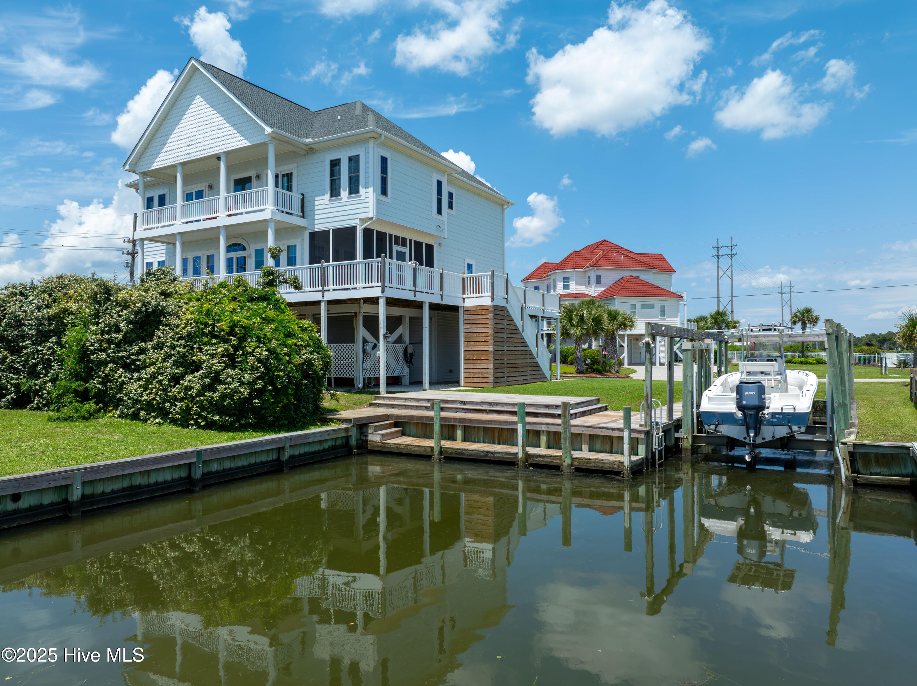 306 Marina Way