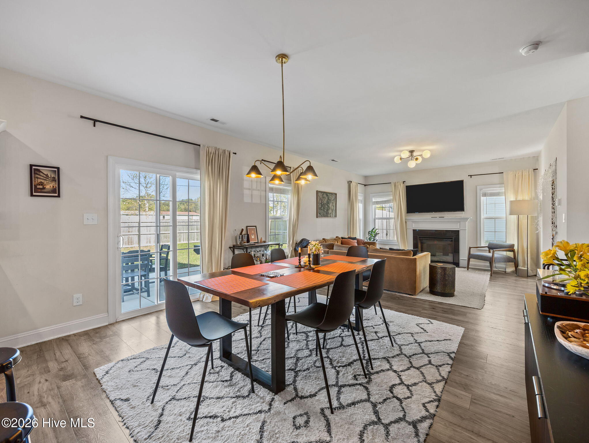 321 Windmill Light Way