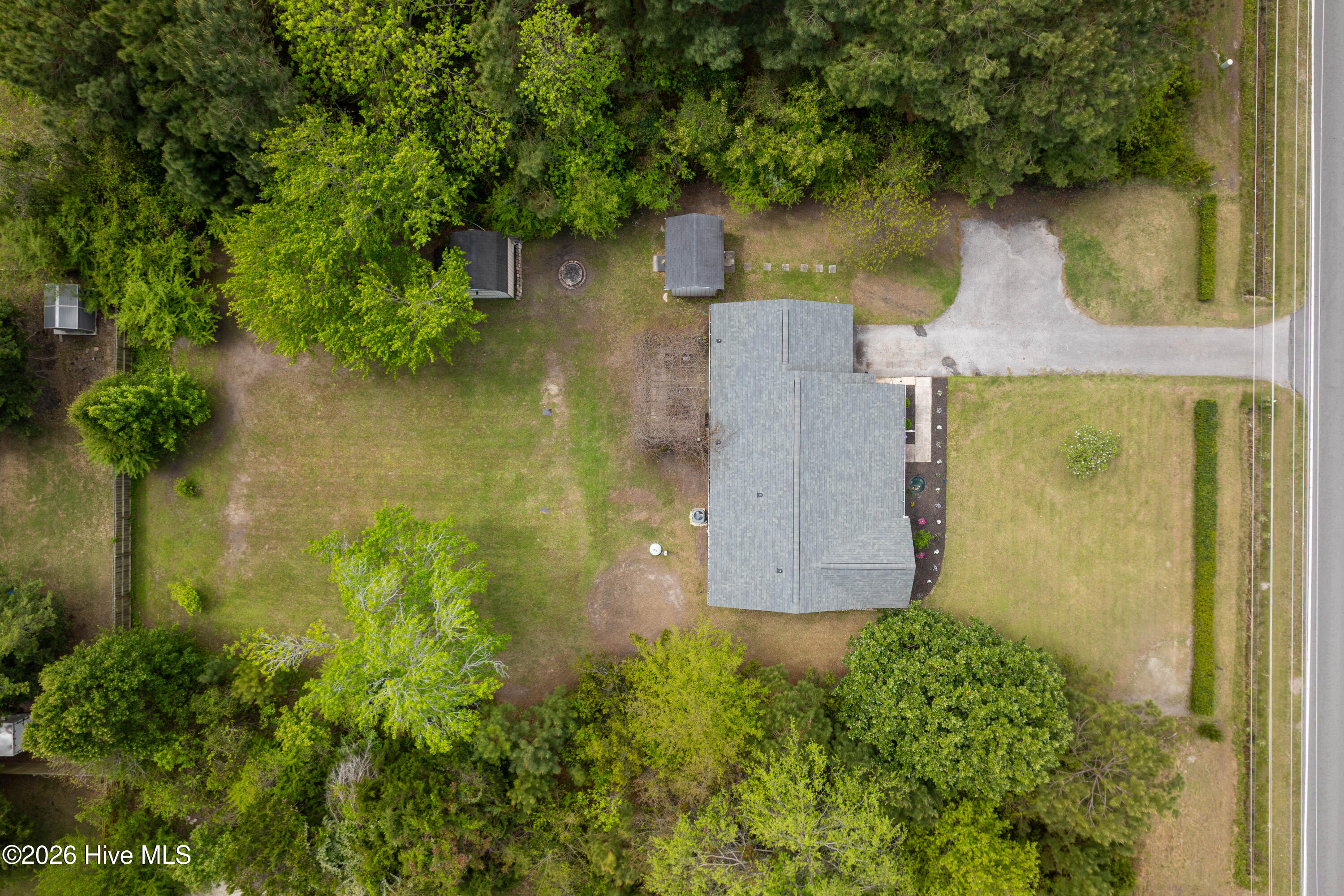 1698 Old Folkstone Road