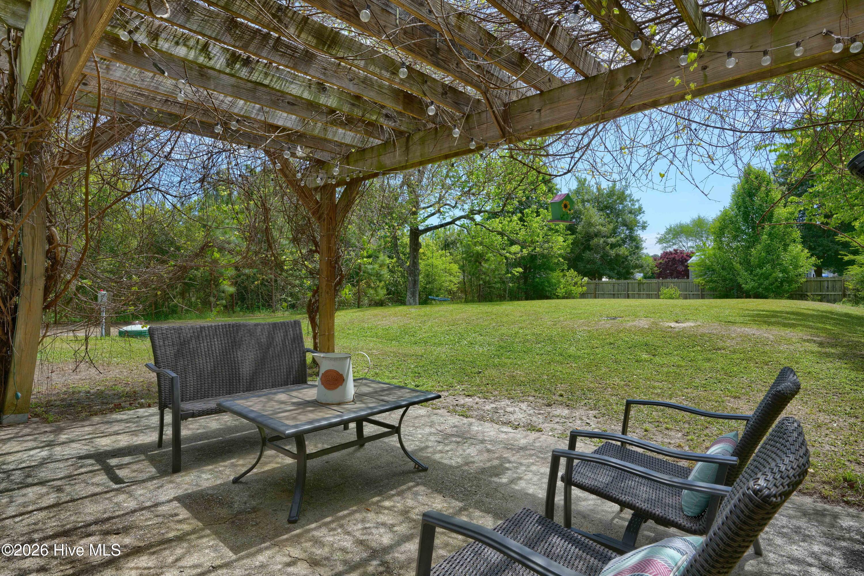 1698 Old Folkstone Road