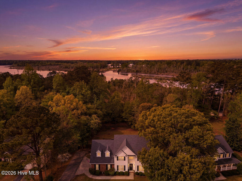104 Dockside Drive