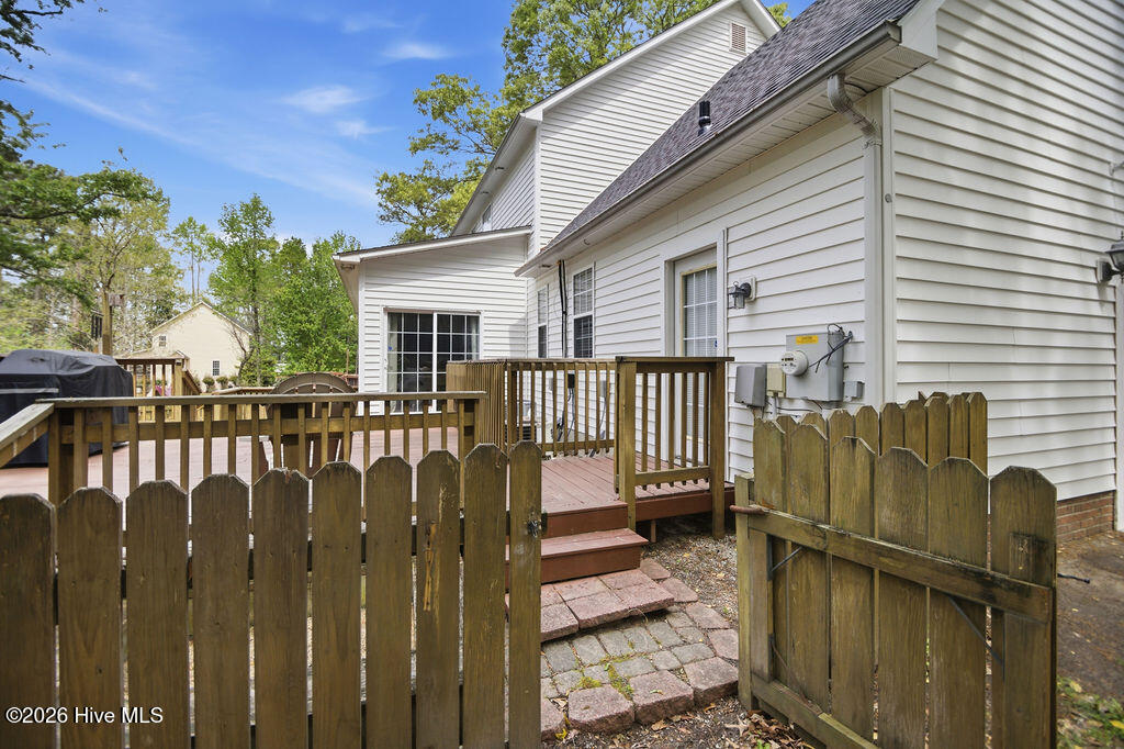 104 Dockside Drive