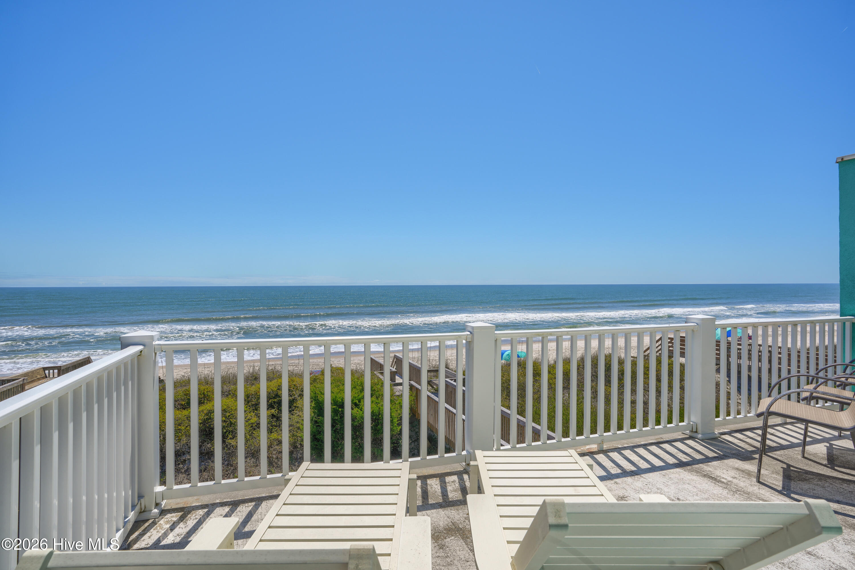 3976 Island Drive