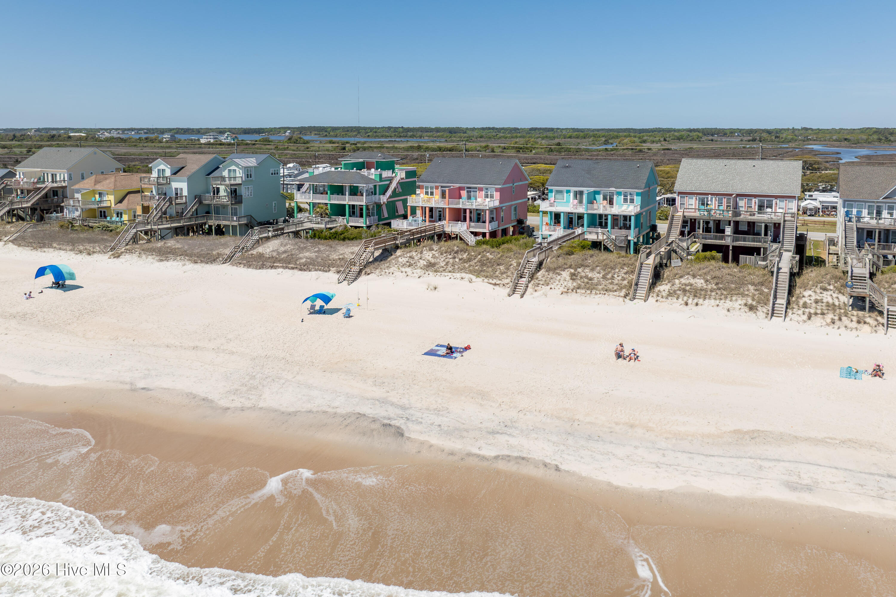 3976 Island Drive
